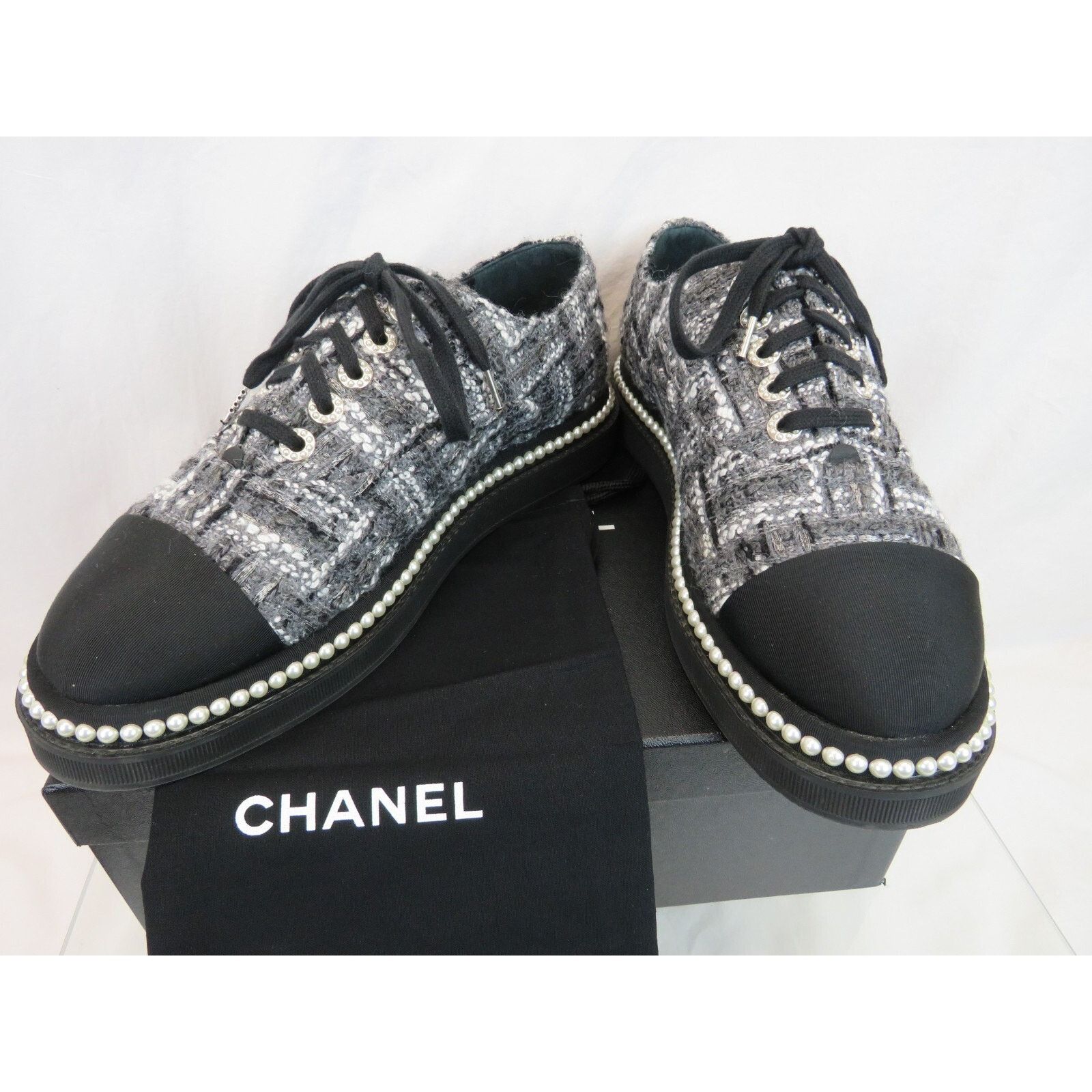 Chanel CHANEL G32357 GRAY TWEED CC LOGO PEARLS FLATS OXFORDS 41.5 Size US 11.5 / IT 41.5 - 9 Thumbnail
