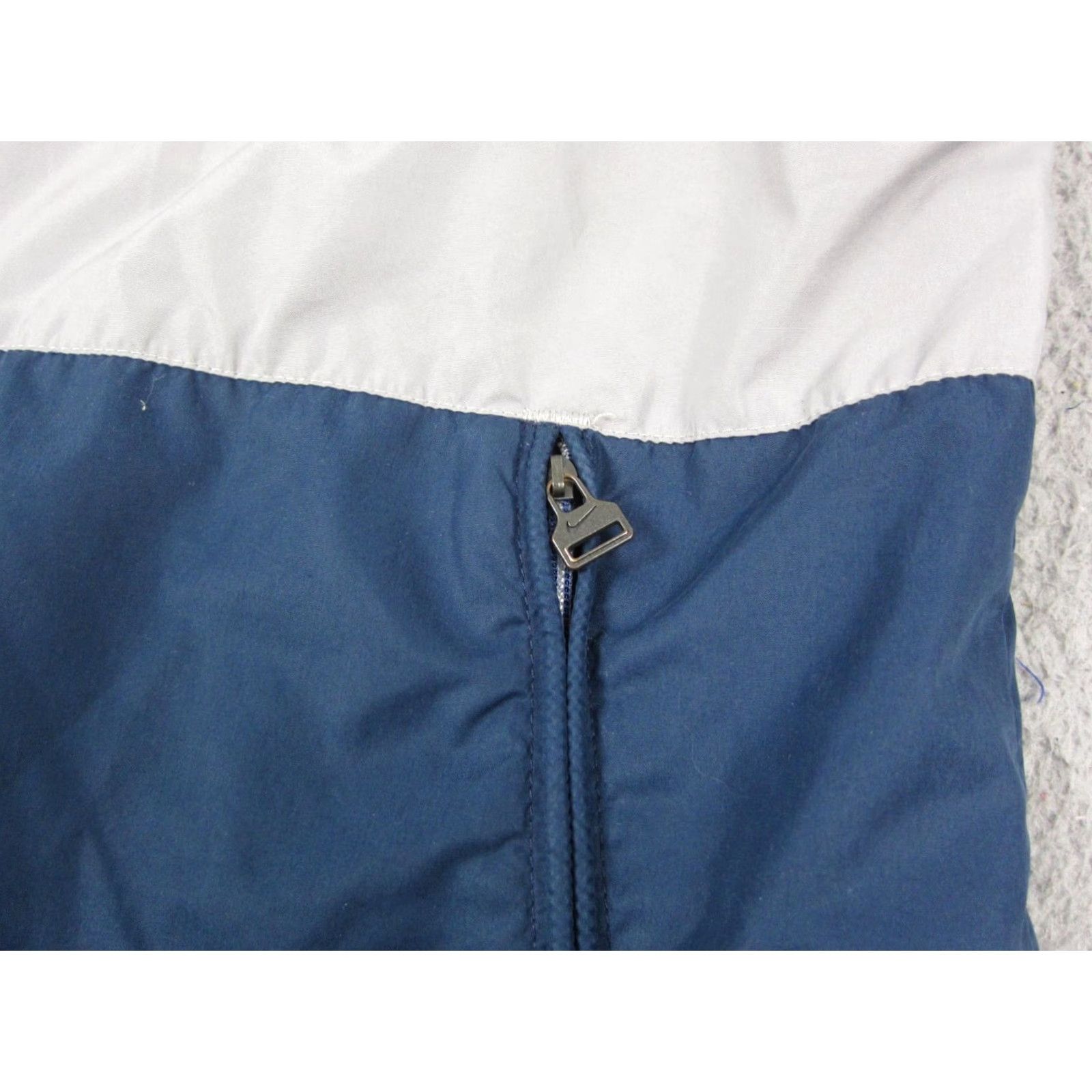 Nike Nike Jacket Mens M Blue Windbreaker Full Zip Athletic 90s Vintage Style Windbreaker JS SKU Size US M / EU 48-50 / 2 - 3 Thumbnail