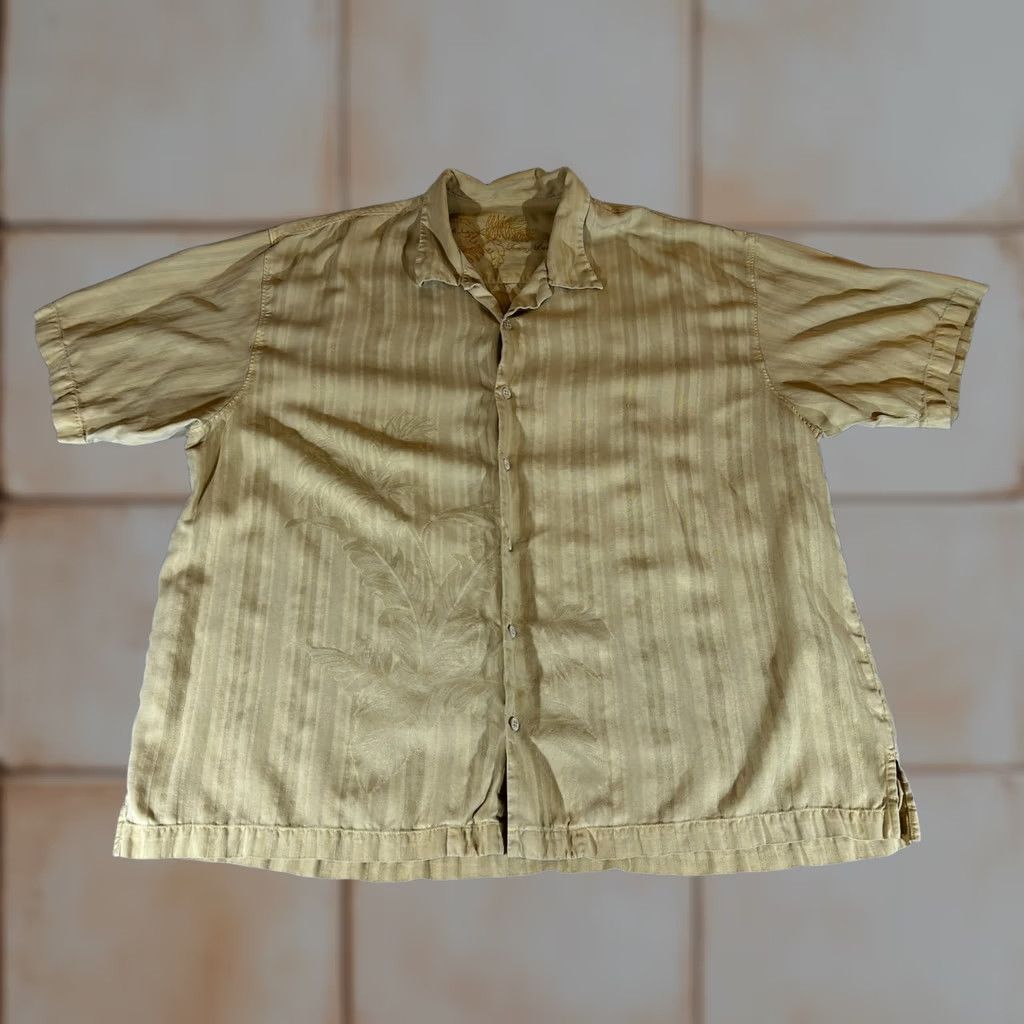 Tommy Bahama Tommy Bahama Shirt Mens 2XL Beige Silk Palm Leaf Short Sleeve Button Camp XXL Mens Size US XXL / EU 58 / 5 - 1 Thumbnail