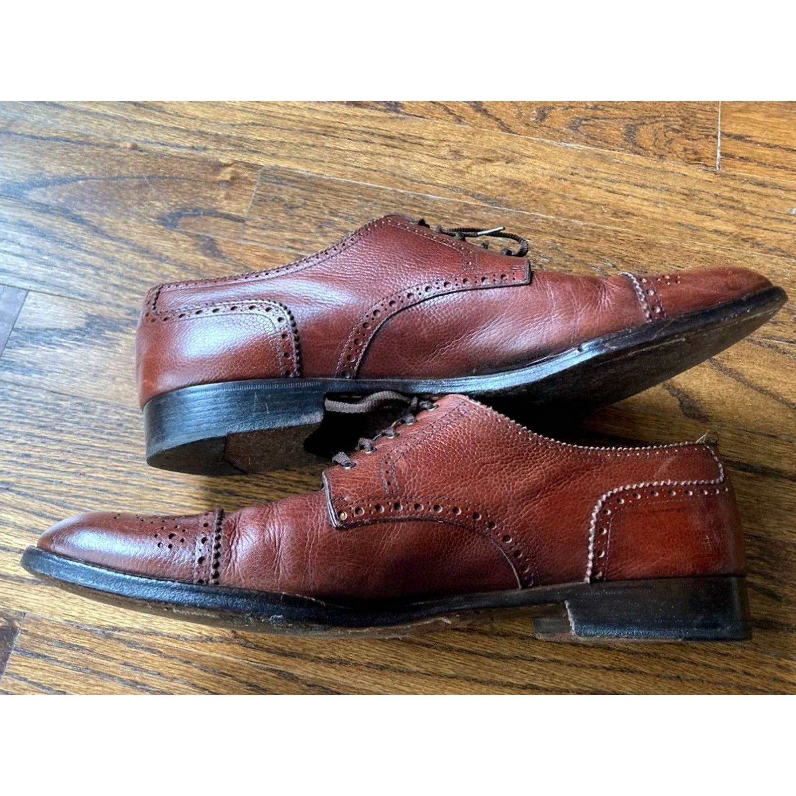Salvatore Ferragamo VINTAGE Ferragamo Mens Shoes Dress Oxford Cap Toe Leather Brown 12D Italy Mens Size ONE SIZE - 7 Thumbnail