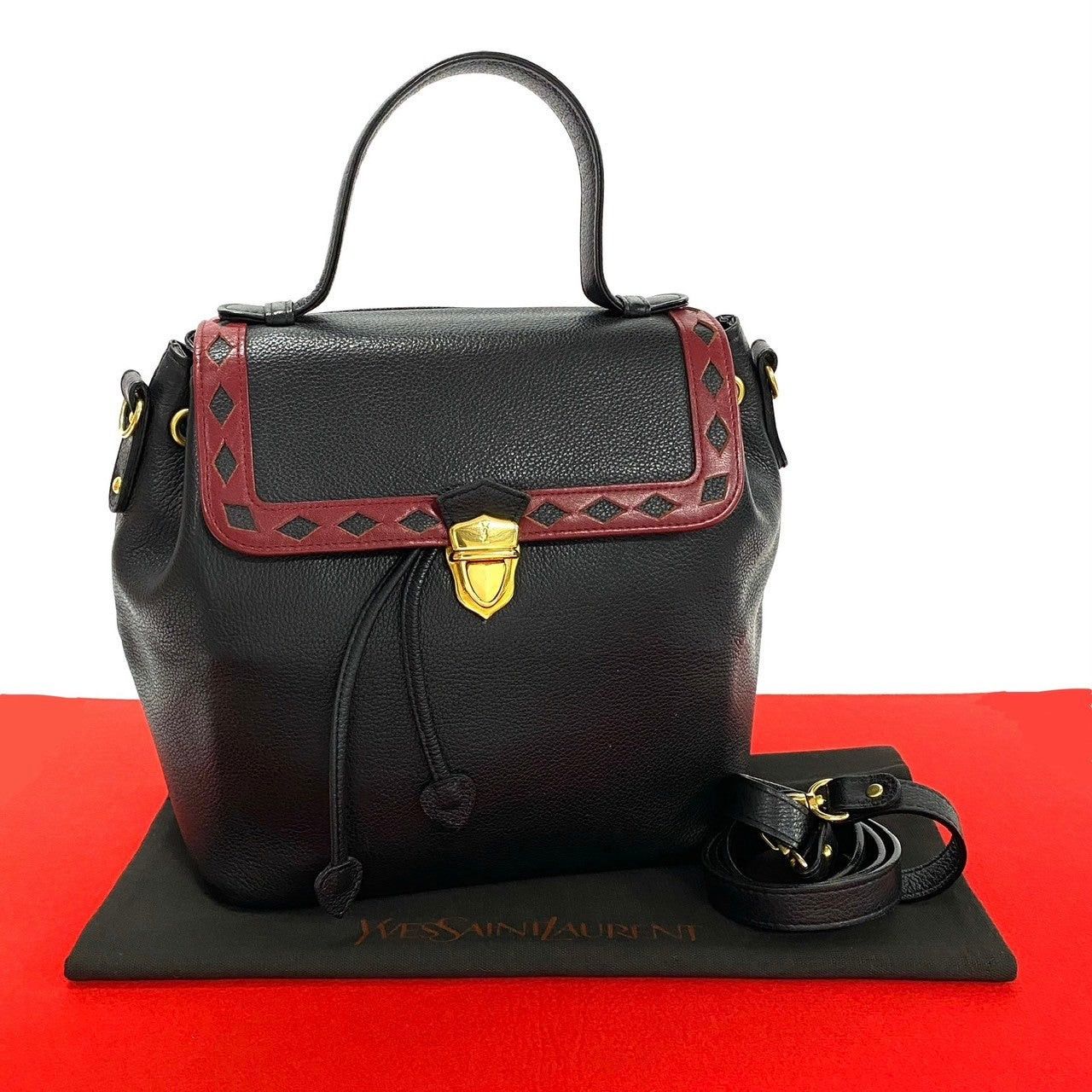 Yves Saint Laurent Yves Saint Laurent Shoulder Bag Black Leather Size ONE SIZE - 1 Thumbnail