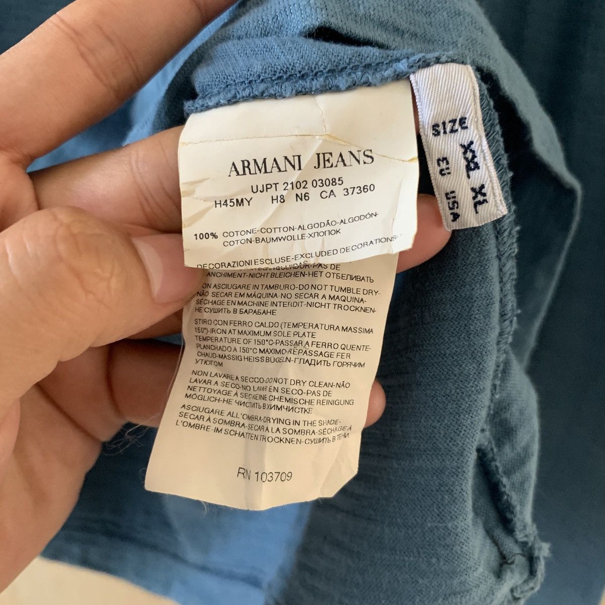 Armani × Designer Armani Jeans Long Sleeve Abstract Pattern T-shirt Size US XL / EU 56 / 4 - 4 Thumbnail