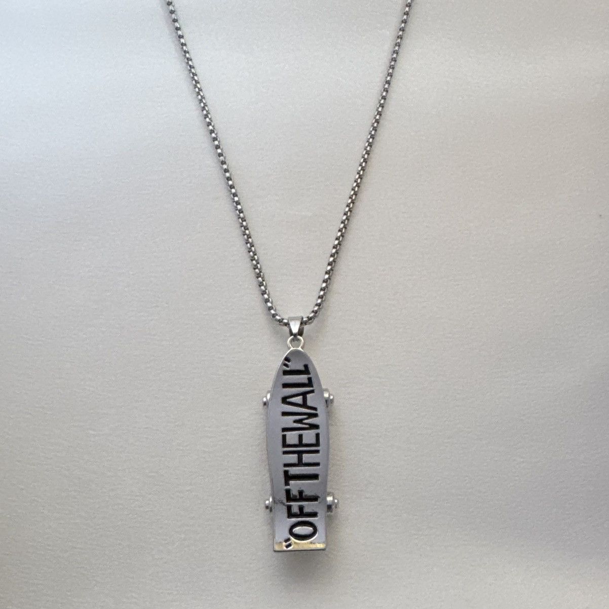 Other Skateboard Pendant Necklace for Men Women Size ONE SIZE - 1 Thumbnail