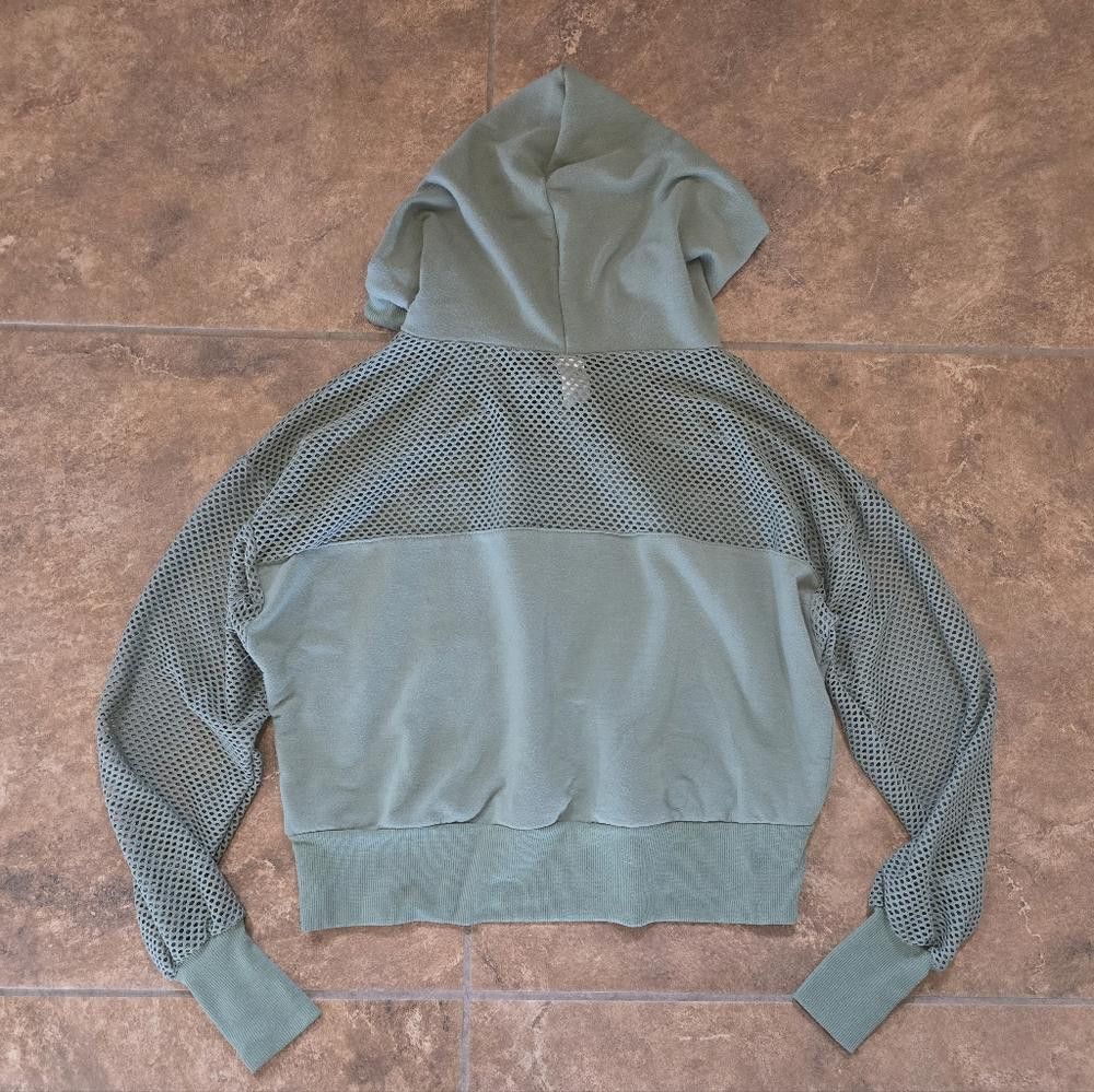 Designer Olive Muted Mesh Detailed CS Cropped Hoodie Size S / US 4 / IT 40 - 2 Thumbnail