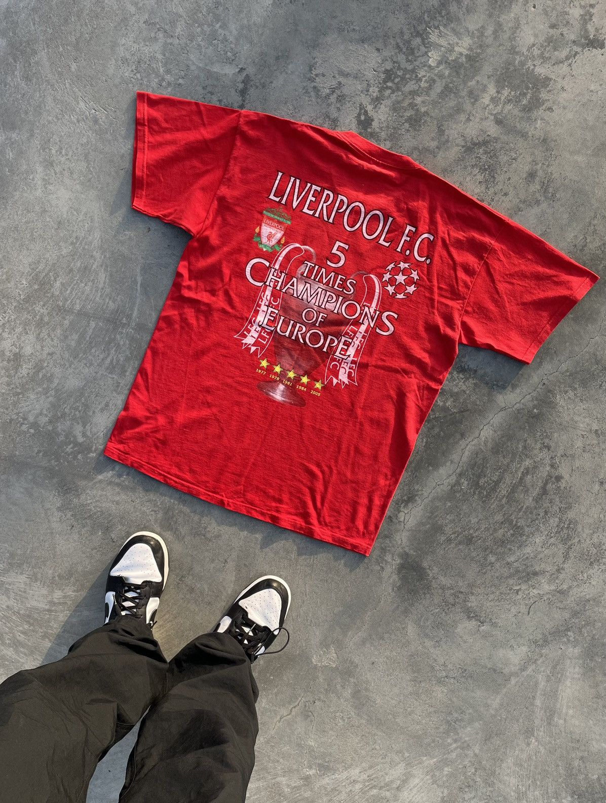 Vintage Vintage RARE Liverpool 2005 T -Shirt Football Jersey Y2K Size US M / EU 48-50 / 2 - 2 Thumbnail