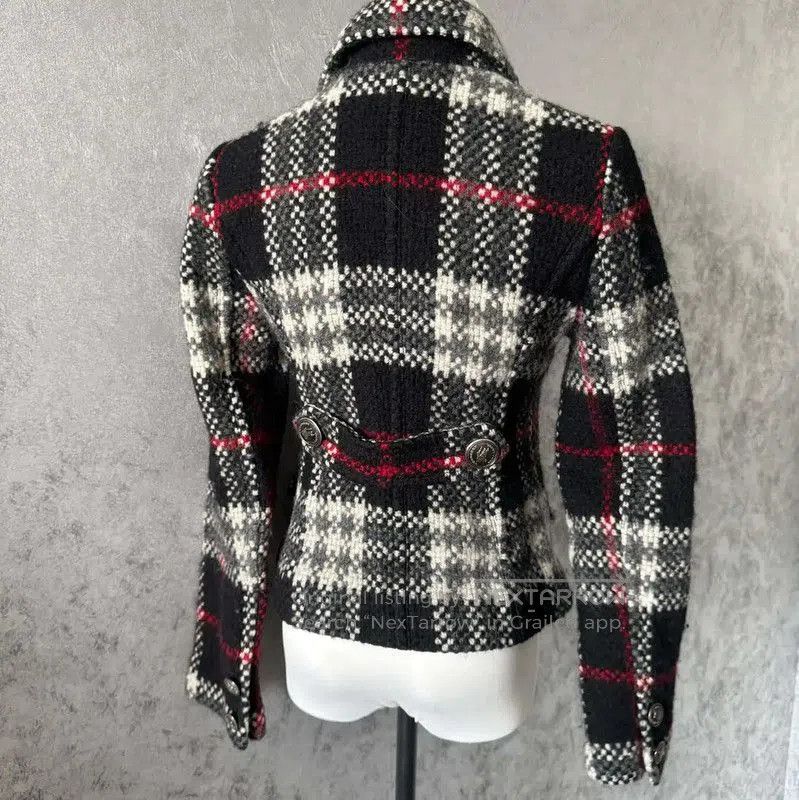 Burberry Burberry Color Block Wool Short Coat for Women. Size M / US 6-8 / IT 42-44 - 5 Thumbnail