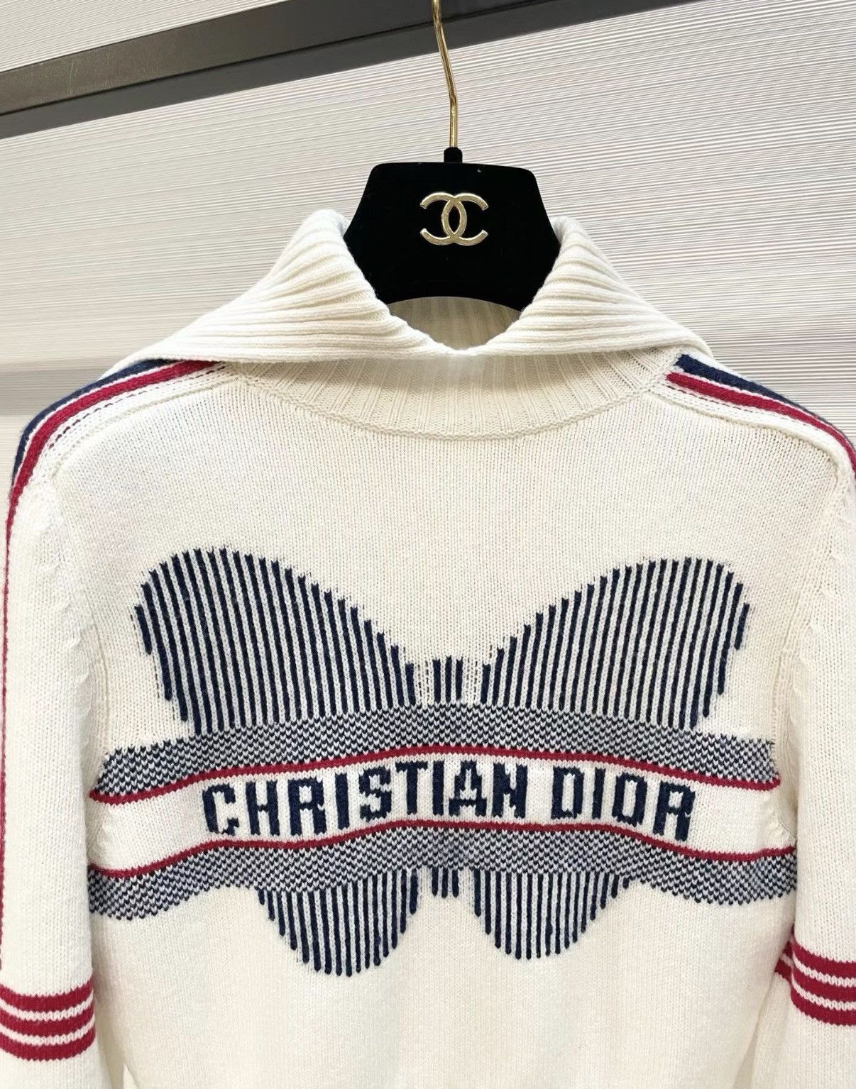 Dior Dior Classic Butterfly Lapel Wool & Cashmere Sweater J33 Size XXS / US 00 / IT 34 - 3 Thumbnail