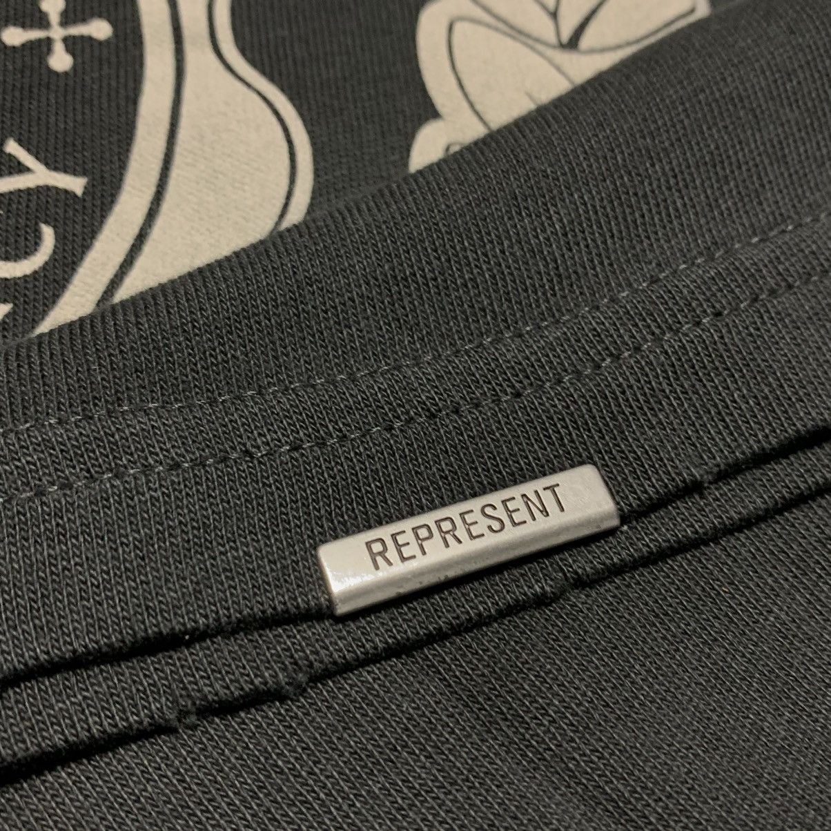 Represent Clo. Represent XXS Legacy Crest Stained Black Tee Size US XXS / EU 40 - 6 Thumbnail