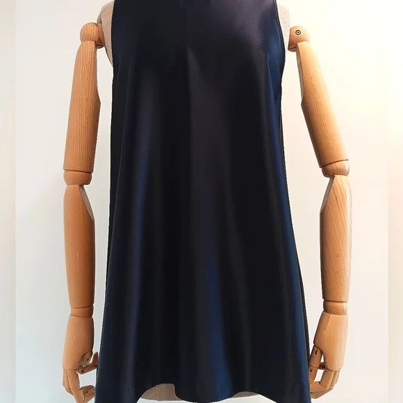 Lafayette 148 LAFAYETTE 148 Silk Crepe De Chine Sleeveless Blouse - Blue Size M / US 6-8 / IT 42-44 - 2 Thumbnail