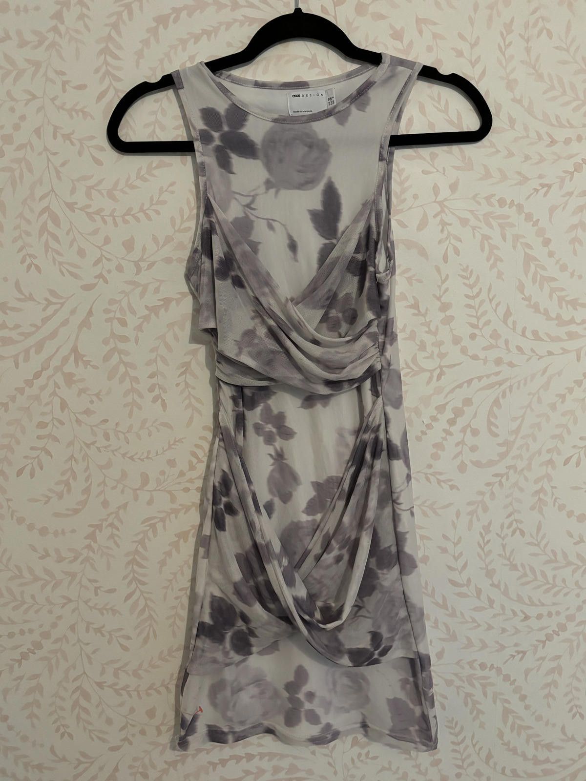 Designer NWOT ASOS DESIGN Floral Bodycon Dress Size M / US 6-8 / IT 42-44 - 1 Thumbnail