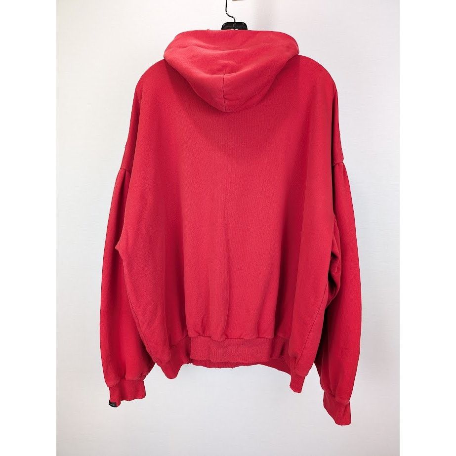 Balenciaga o1rshd1 Round Hoodie in Faded Red Size US S / EU 44-46 / 1 - 9 Thumbnail