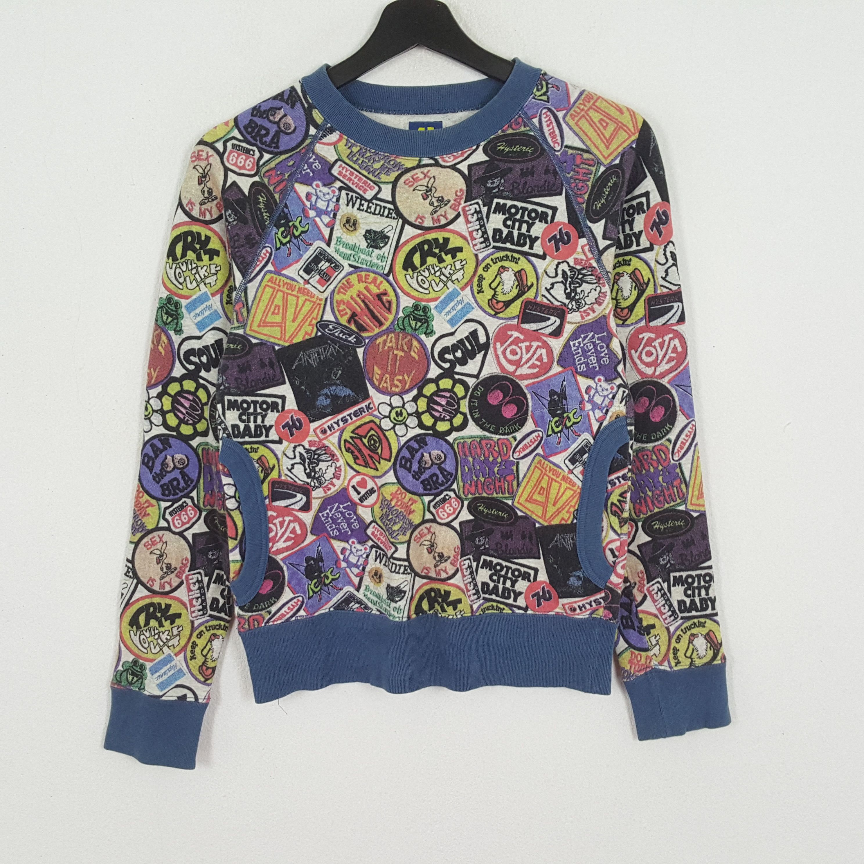 Hysteric Glamour HYSTERIC GLAMOUR Japanese Brand Fullprint Design Sweatshirt Size XS / US 0-2 / IT 36-38 - 1 Thumbnail
