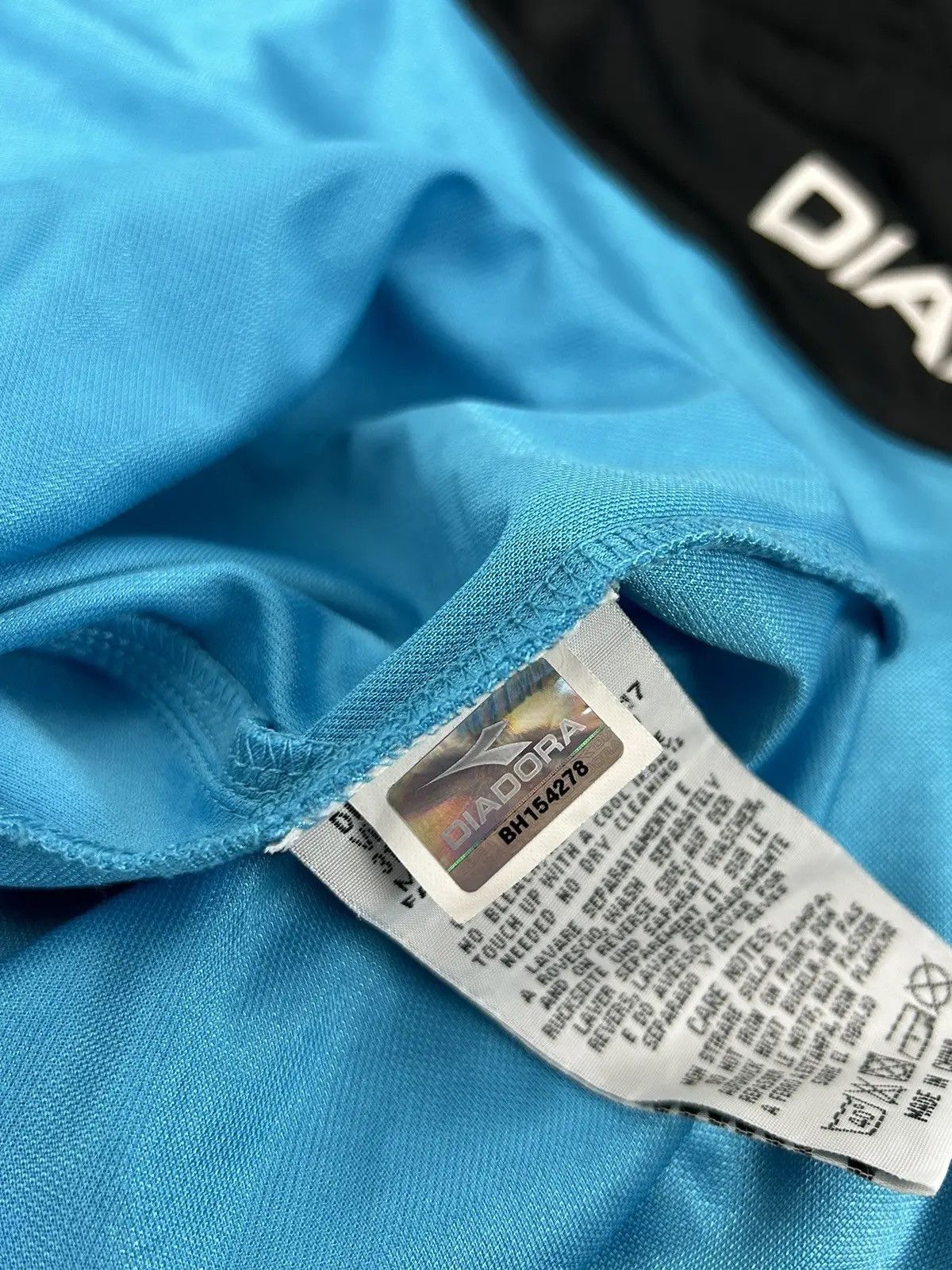 Diadora Vintage Diadora Italy 2014 Referee Sportswear Jersey Blue Size US S / EU 44-46 / 1 - 11 Thumbnail