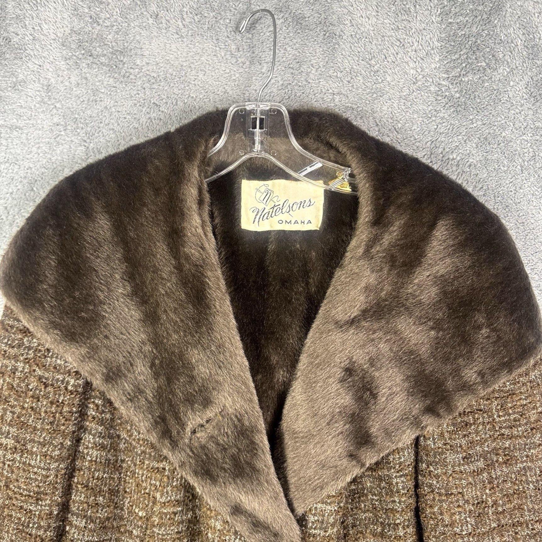 Etro VINTAGE Natelsons Coat Fur Beaver Wool 60s Retro Glam Regency Real Beaver Fur S/M Womens Eveningwear Size S / US 4 / IT 40 - 4 Thumbnail