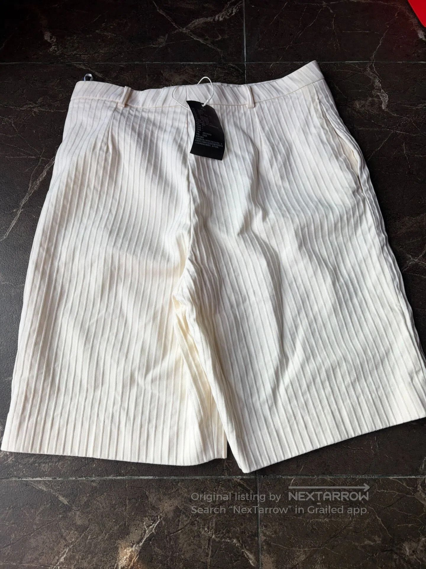 Saint Laurent Paris Saint Laurent White Striped Shorts F42. Size US 26 / EU 42 - 5 Thumbnail