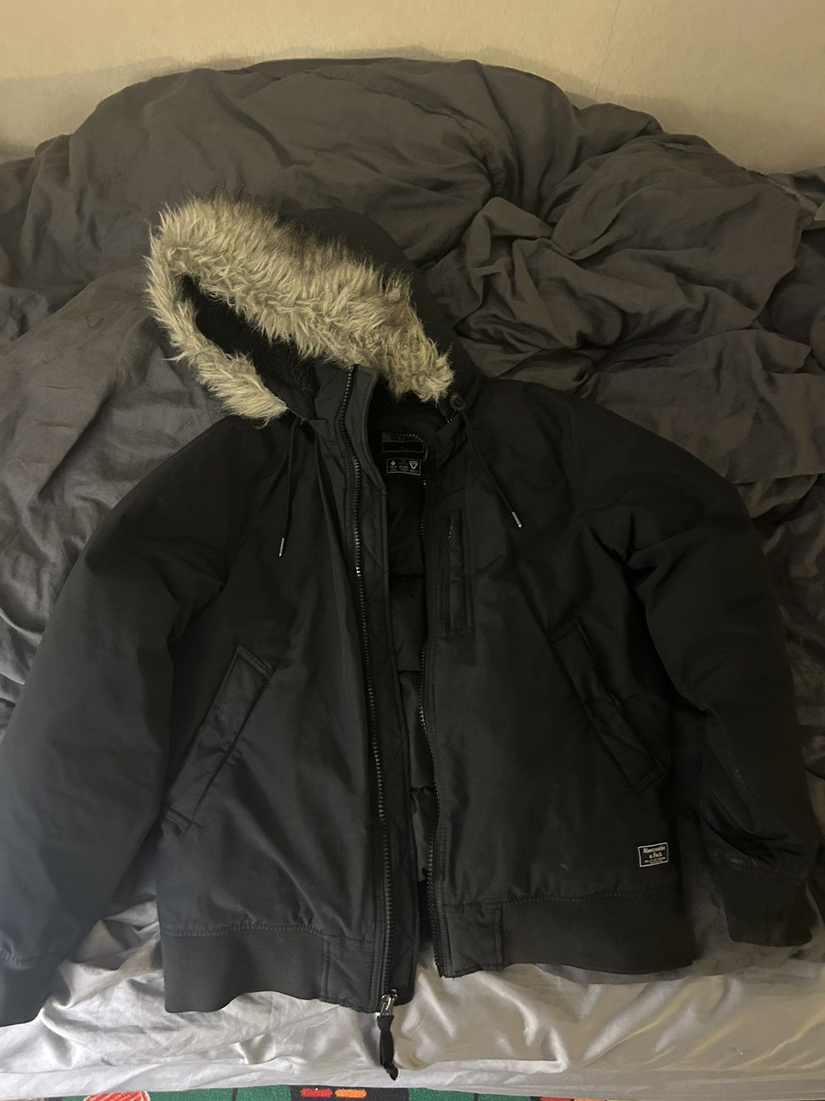 Abercrombie & Fitch Abercrombie and Finch fur jacket Size US M / EU 48-50 / 2 - 2 Thumbnail