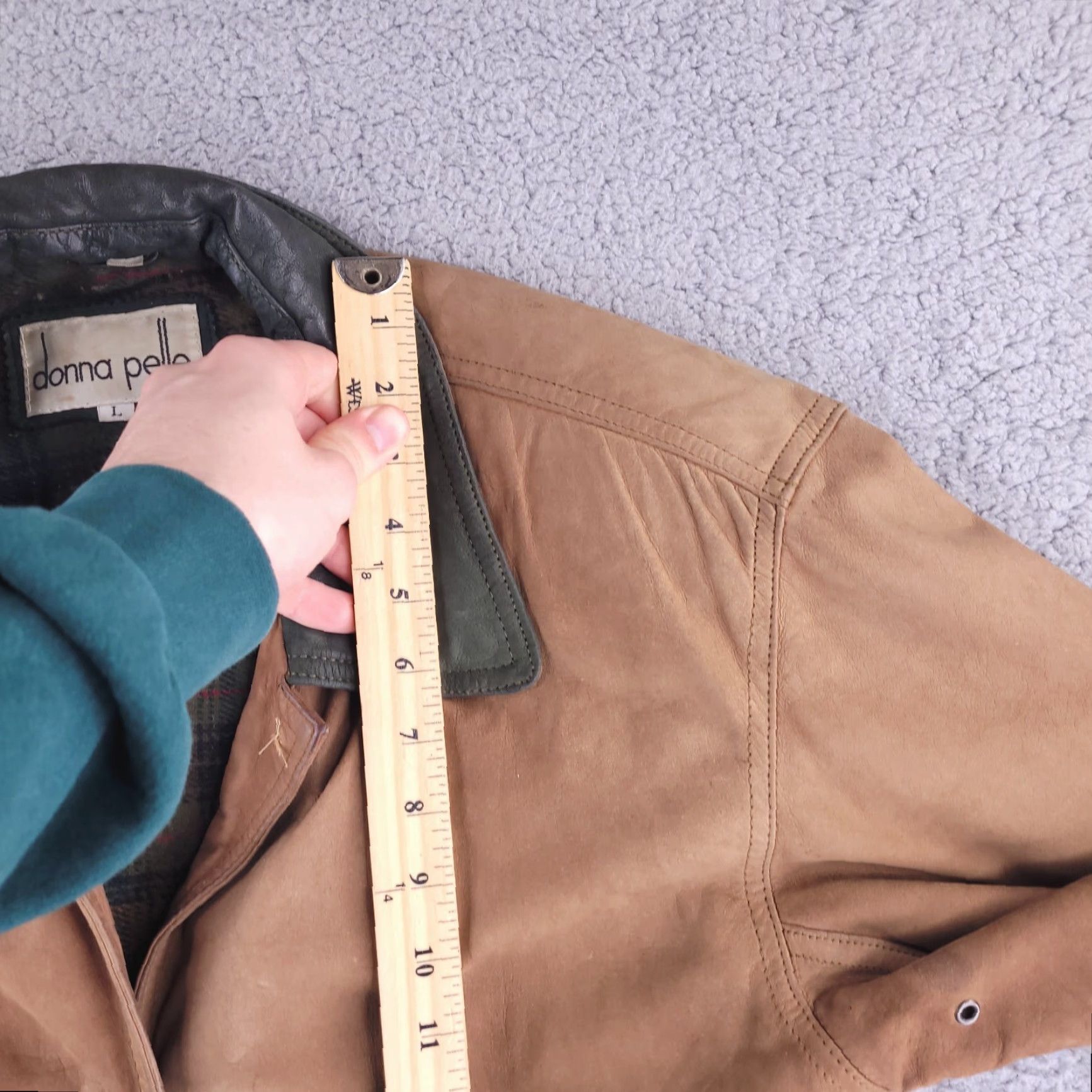 Vintage Donna Pelle Coat Womens Large Brown Leather Flannel Quilted Distressed Bomber Jacket Size L / US 10 / IT 46 - 7 Thumbnail