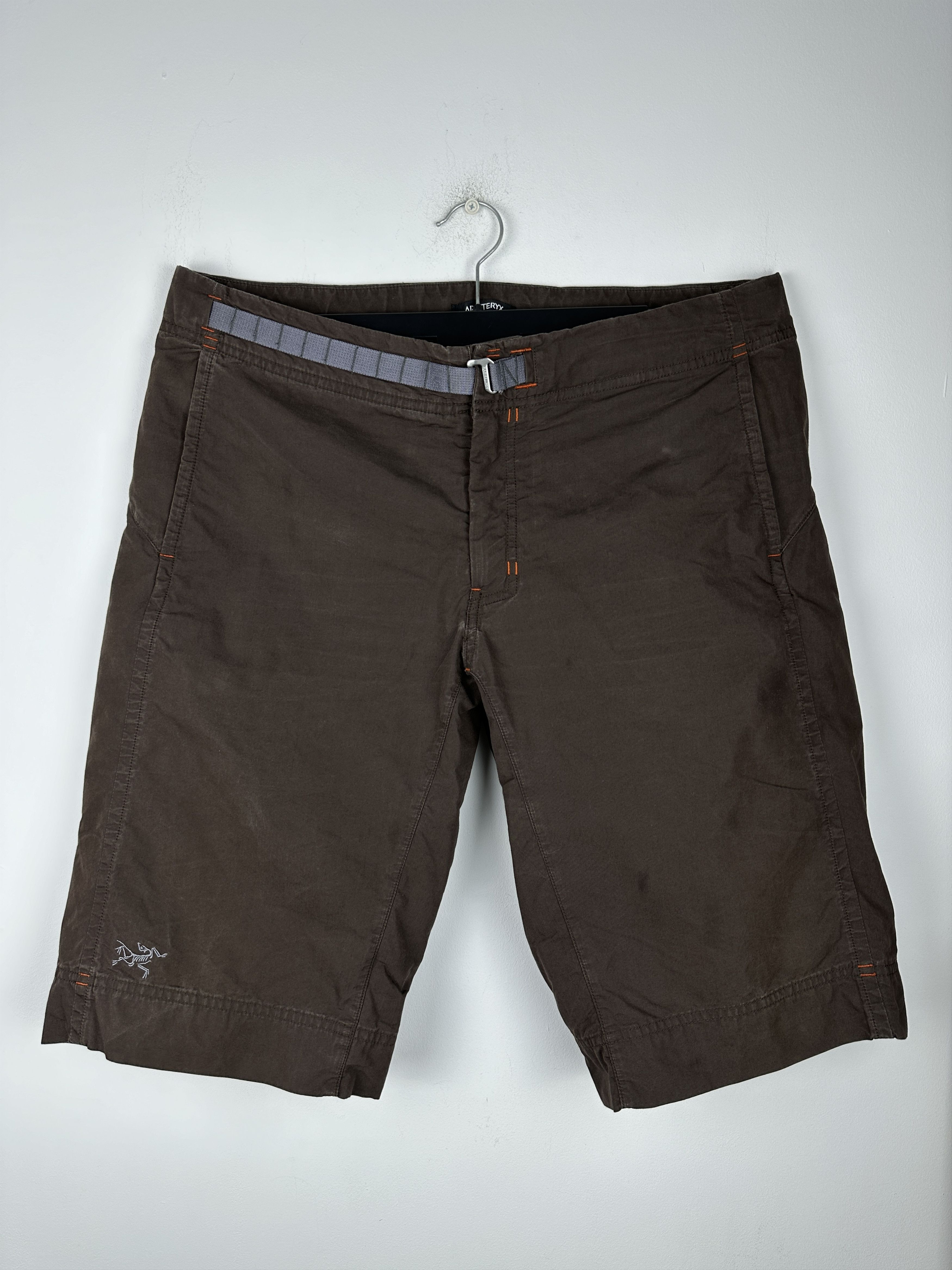 Arc’teryx Men’s Shorts Size hot 36