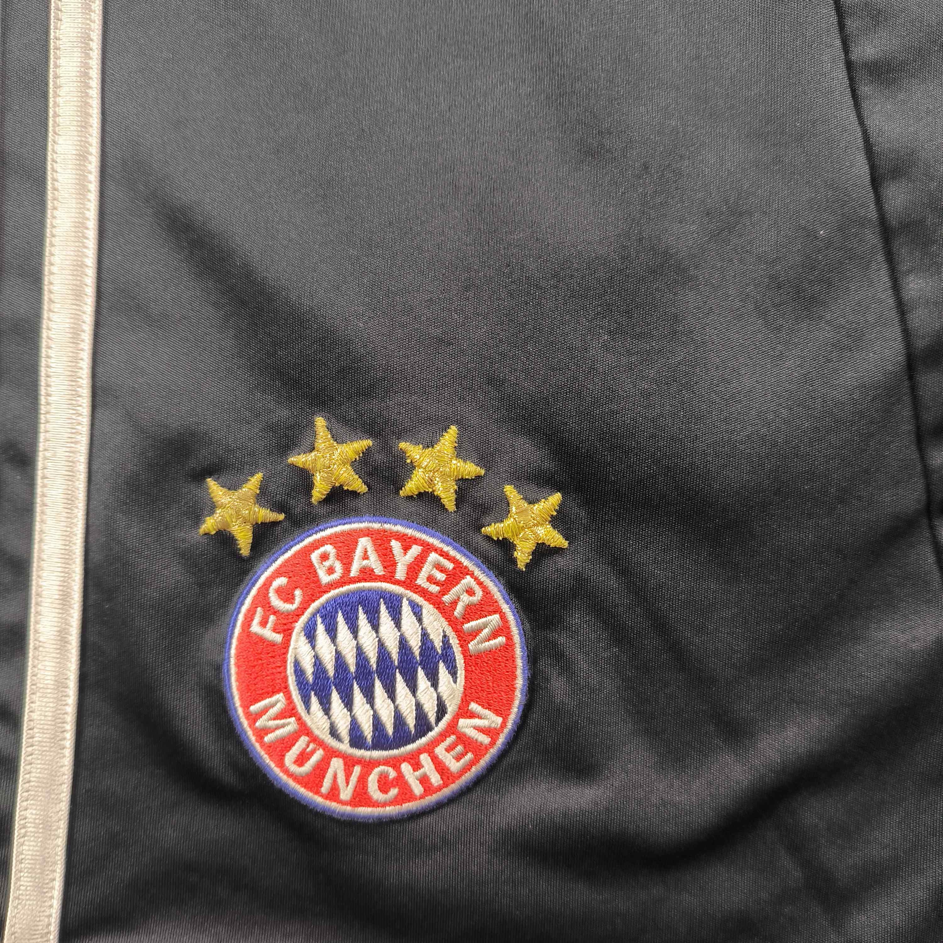 Adidas Bayern Munich 2012 Adidas football shorts size XL Size US 40 / EU 56 - 3 Thumbnail