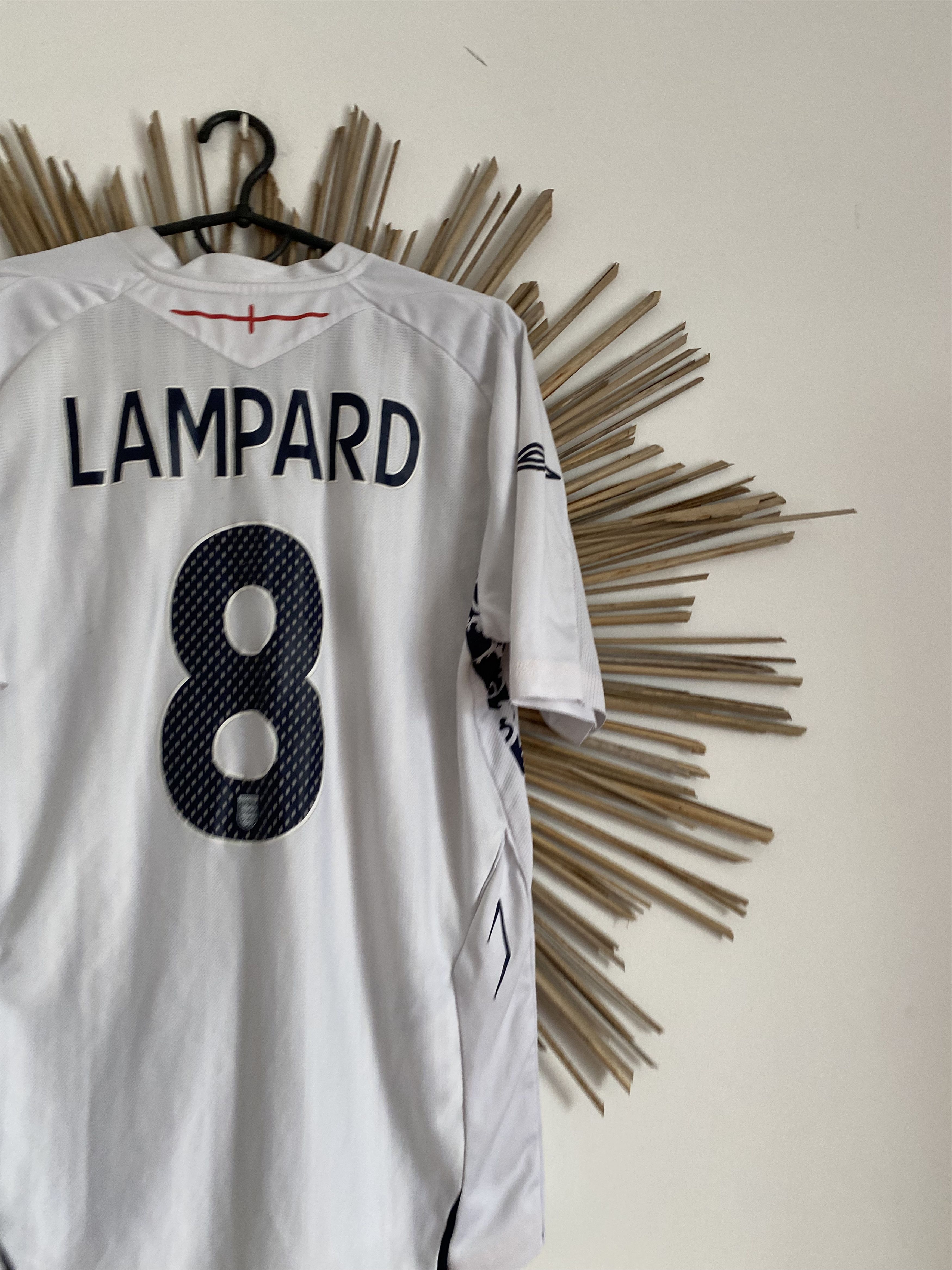 Umbro Umbro England 2008 2009 home Lampard soccer jersey Size US M / EU 48-50 / 2 - 10 Thumbnail