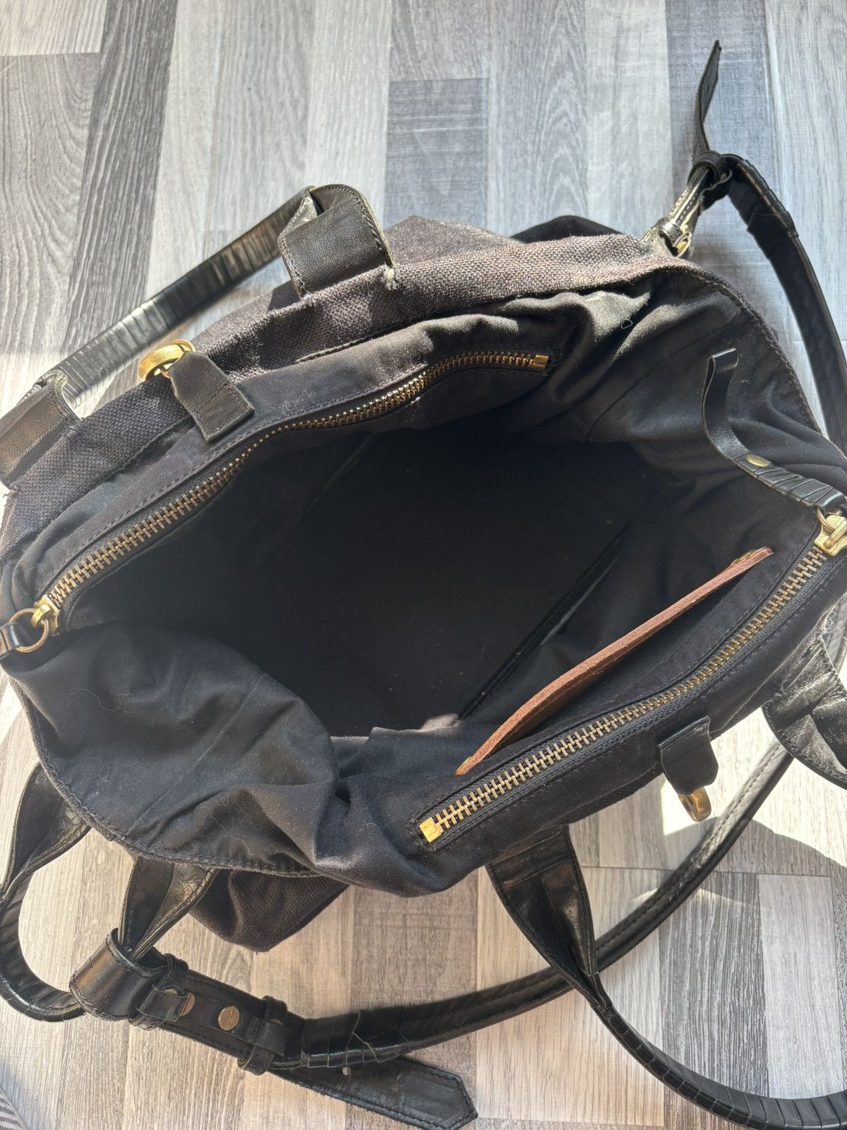 Cornelian Taurus By Daisuke Iwanaga Cornelian Taurus Black 4 Handle Shoulder Linen Tote Bag Size ONE SIZE - 7 Thumbnail