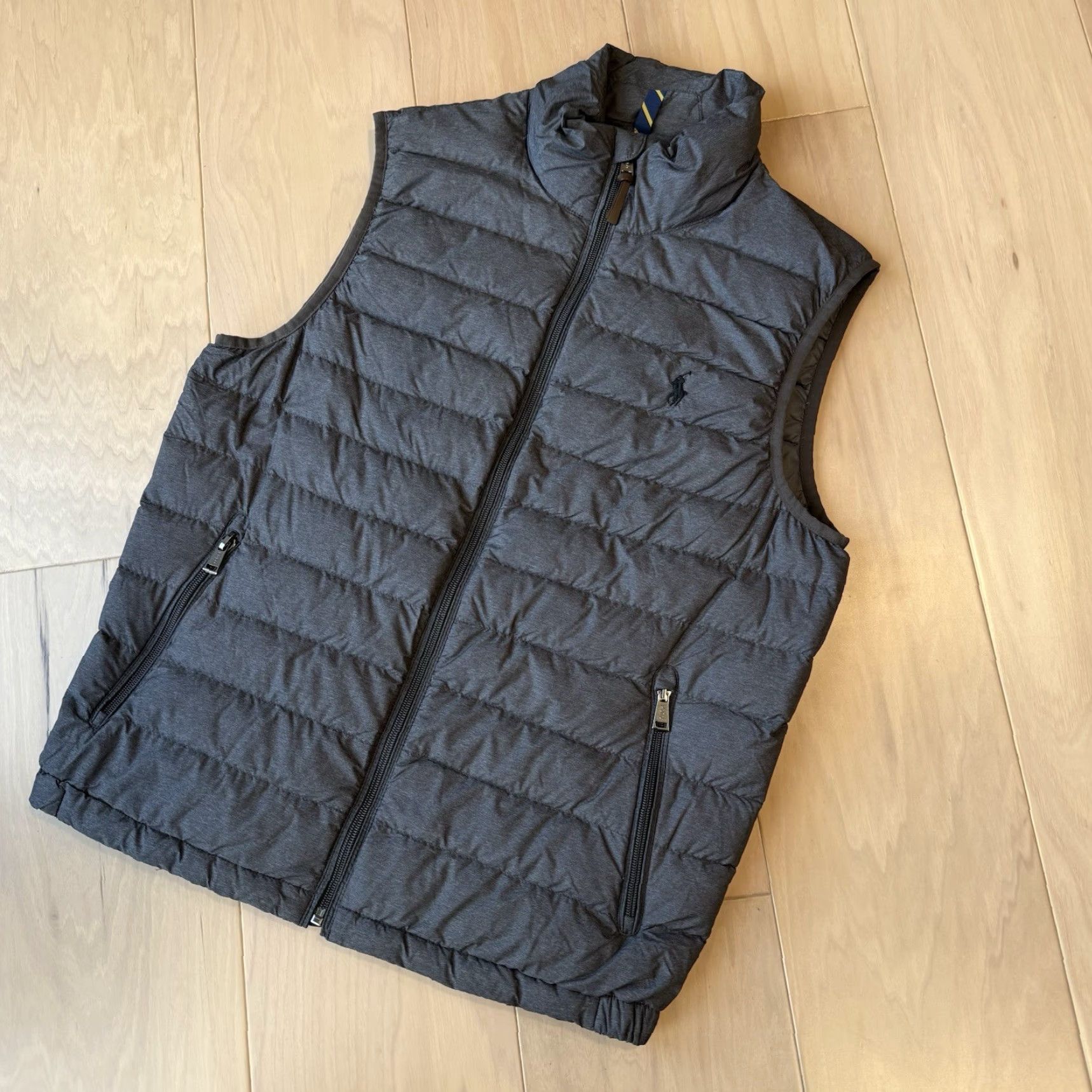 Polo Ralph Lauren VINTAGE Polo Ralph Lauren Down Vest S Gray Full Zip Puffer Minimalist New York Polo Ralph Lauren Front Logo Zipper Regular Fit Mens Size US S / EU 44-46 / 1 - 8 Thumbnail