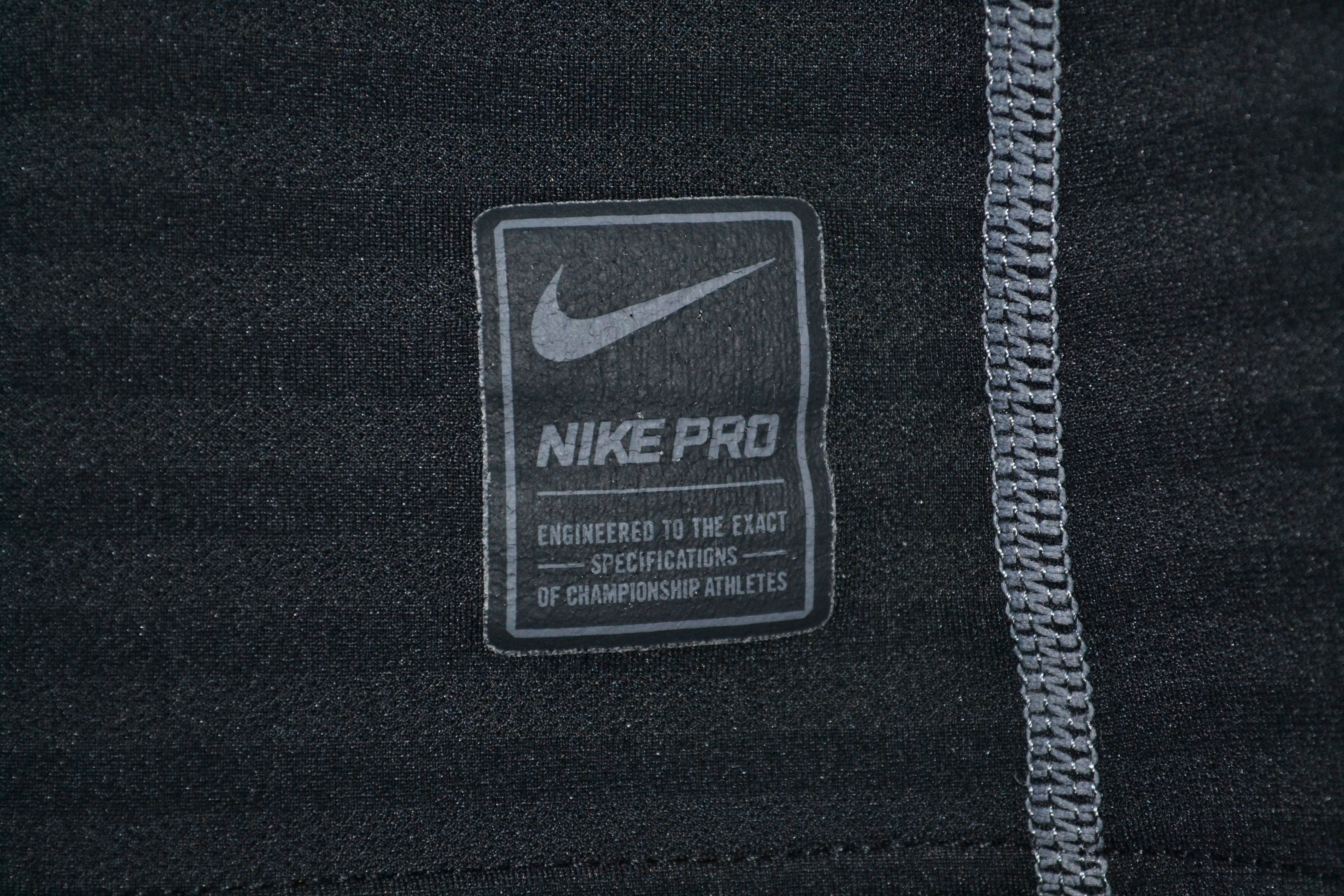 Nike Nike Pro Long Sleeve Rash Guard Size US M / EU 48-50 / 2 - 6 Thumbnail