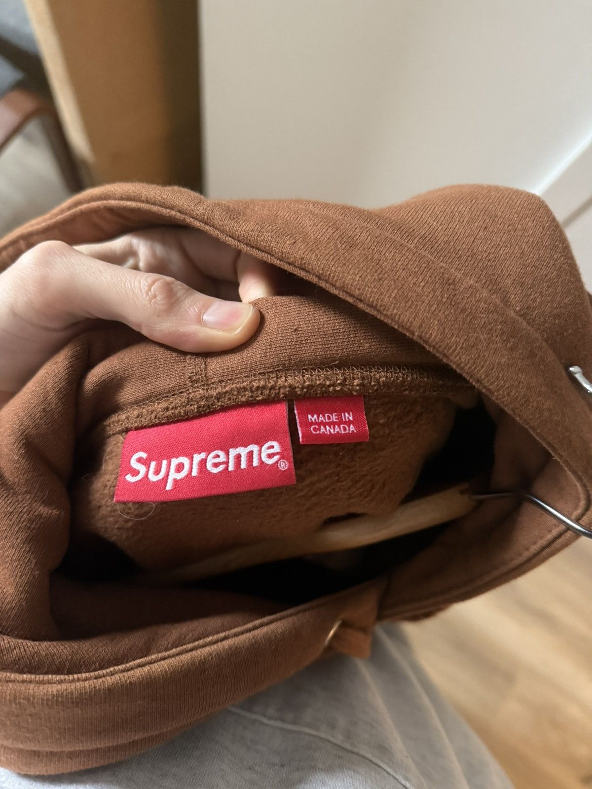 Supreme FW17 Arabic Logo Hooded Sweatshirt Rust Size US M / EU 48-50 / 2 - 5 Thumbnail