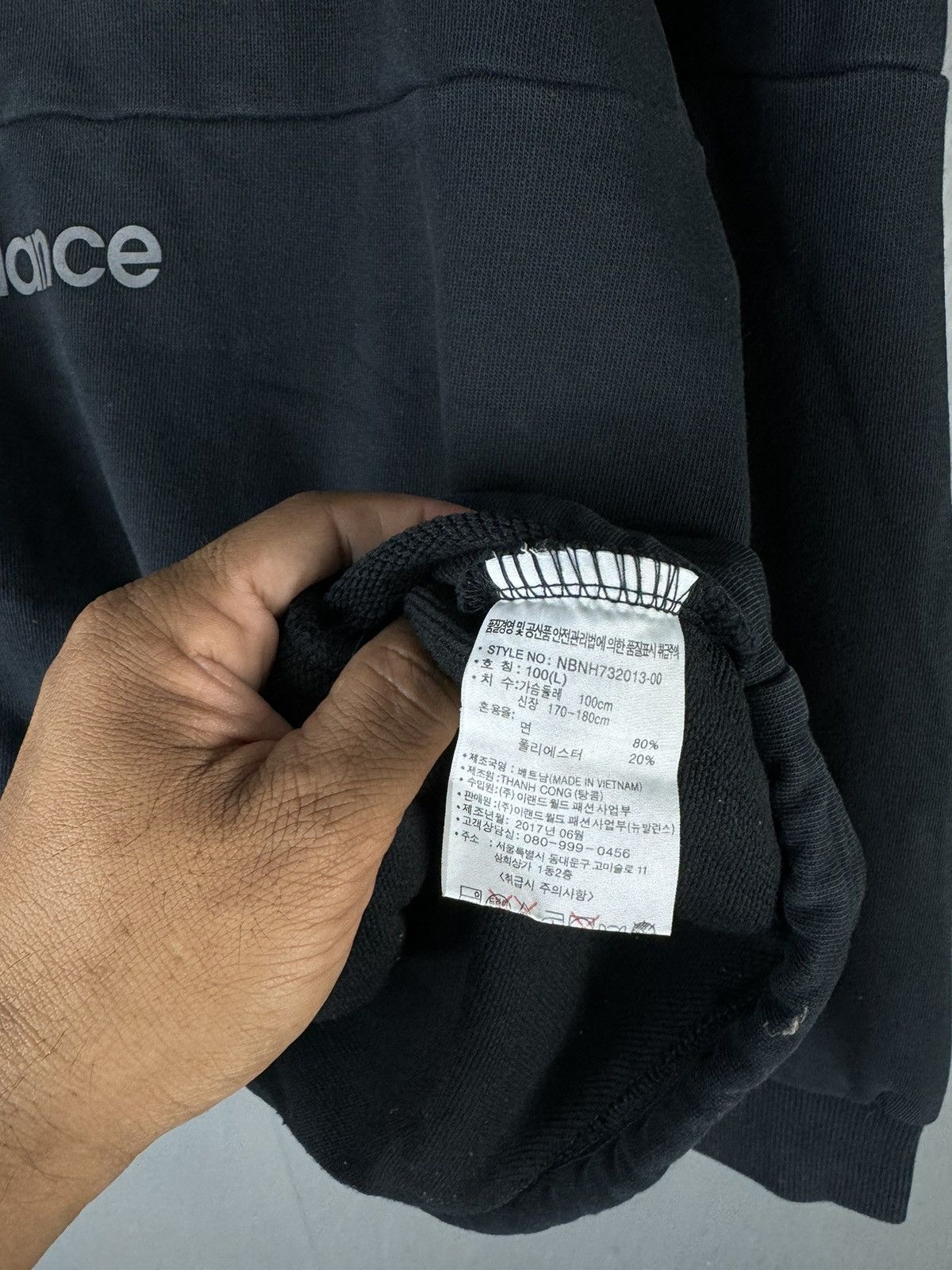 New Balance NEW BALANCE SPELLOUT HALF ZIPPER HOODIE SWEATSHIRT Size US M / EU 48-50 / 2 - 9 Thumbnail