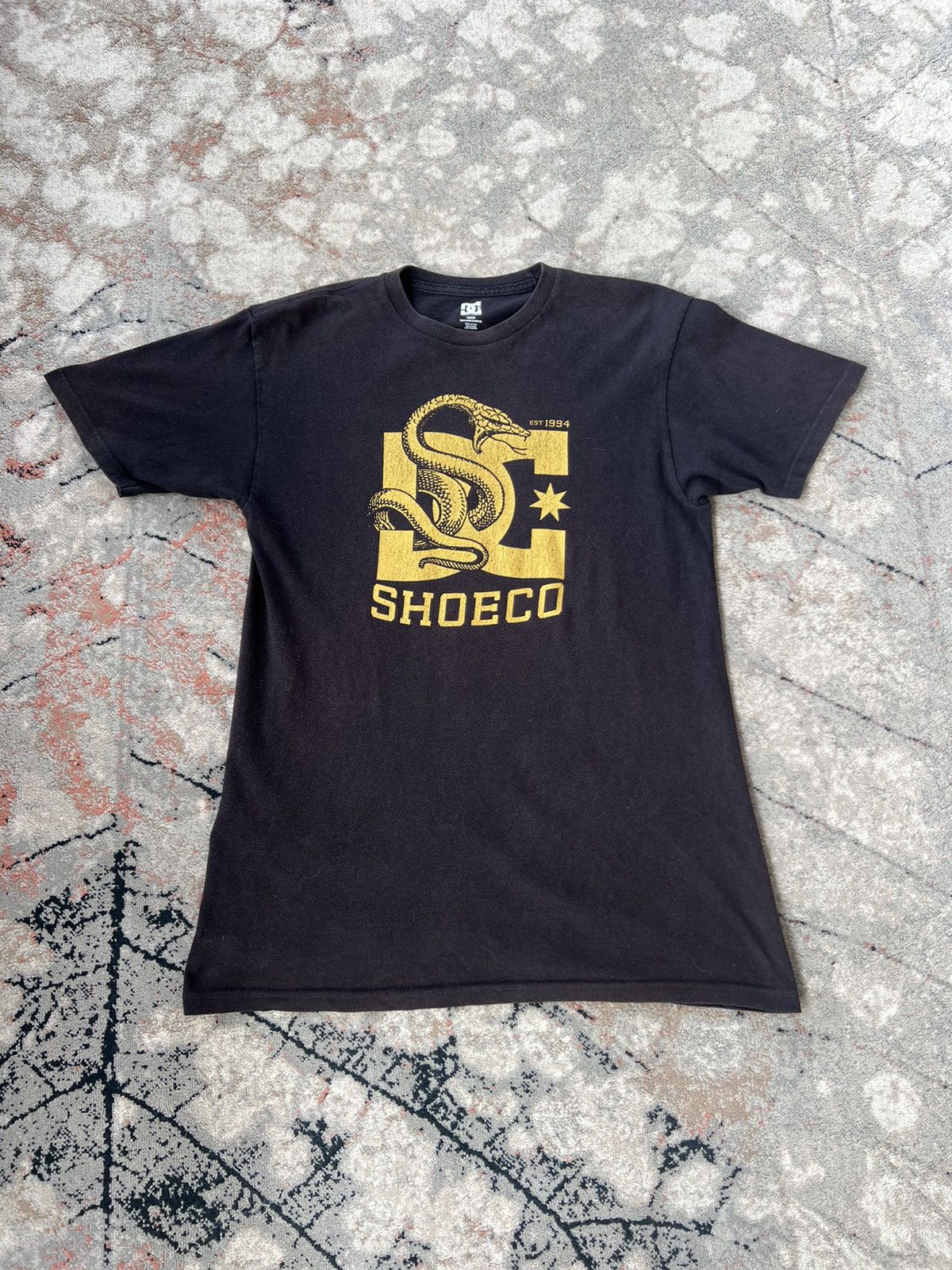 DC × Vintage DC Shoes Shoece Vintage Tee Size US M / EU 48-50 / 2 - 1 Thumbnail
