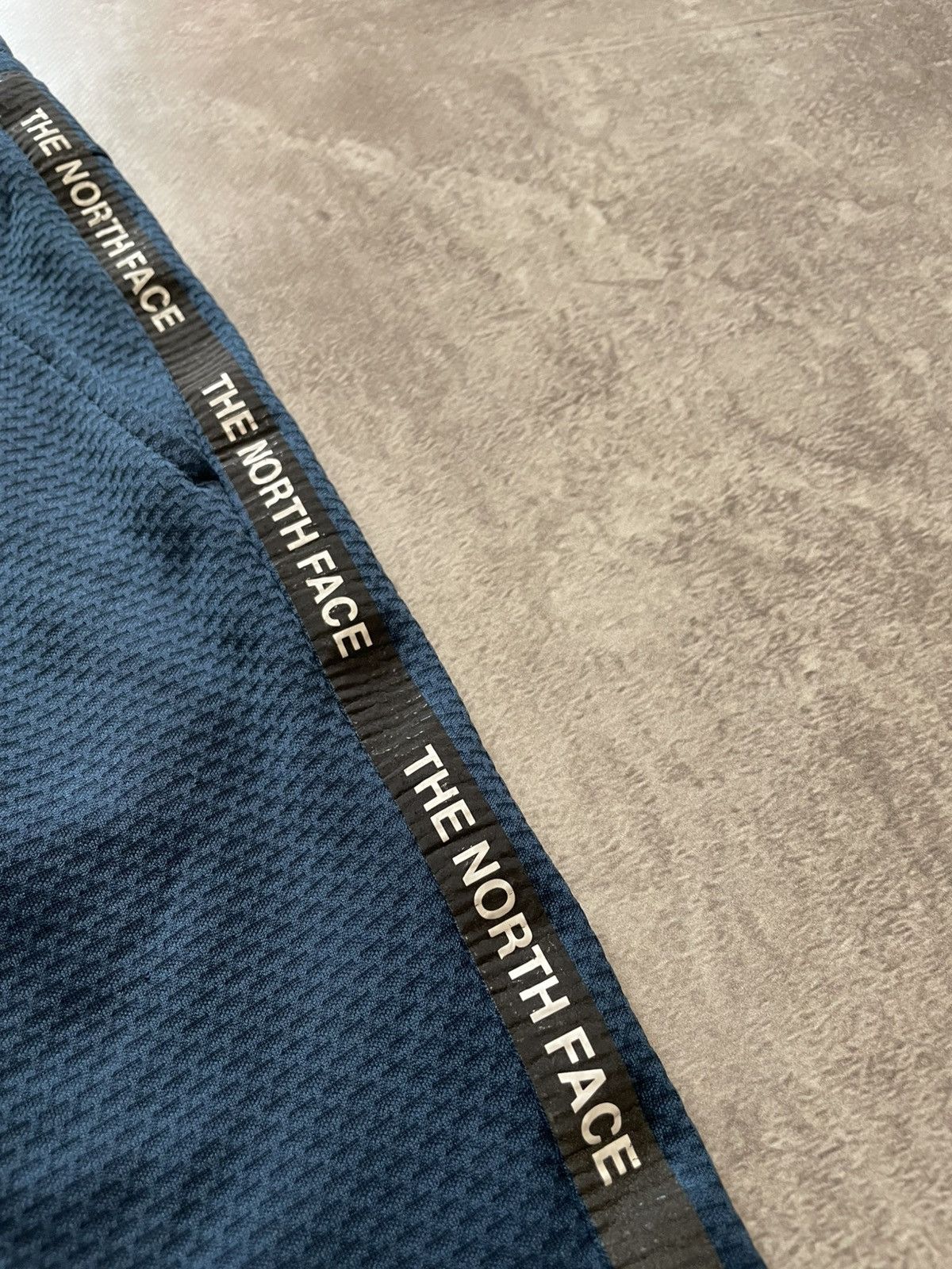 The North Face The North Face Shorts Size L Size US 34 / EU 50 - 7 Thumbnail