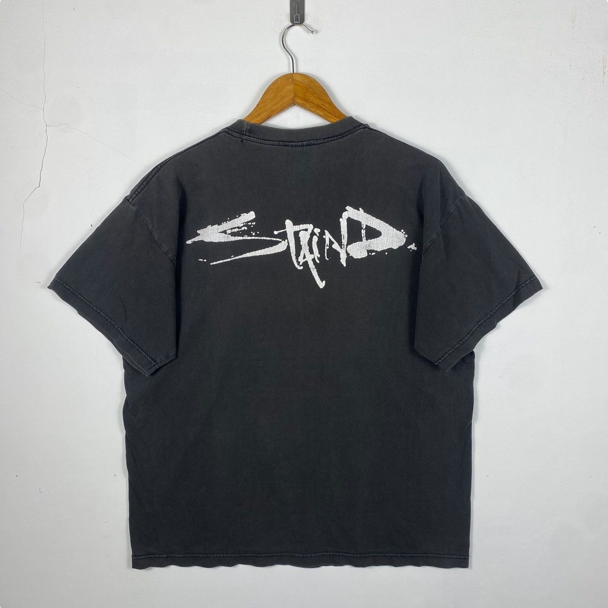 Band Tees Vintage 00's STAIND Break The Cycle Album Faded Band Tee Size US L / EU 52-54 / 3 - 5 Thumbnail