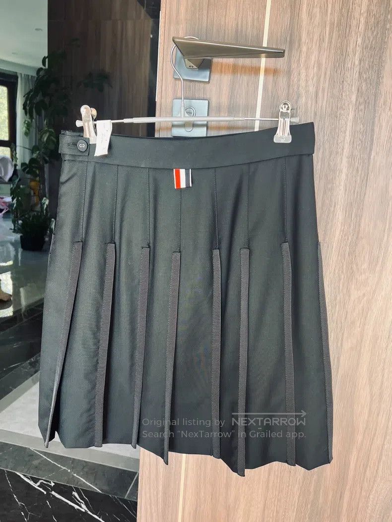 Thom Browne Thom Browne accordion pleated skirt Size 27" / US 4 / IT 40 - 2 Thumbnail