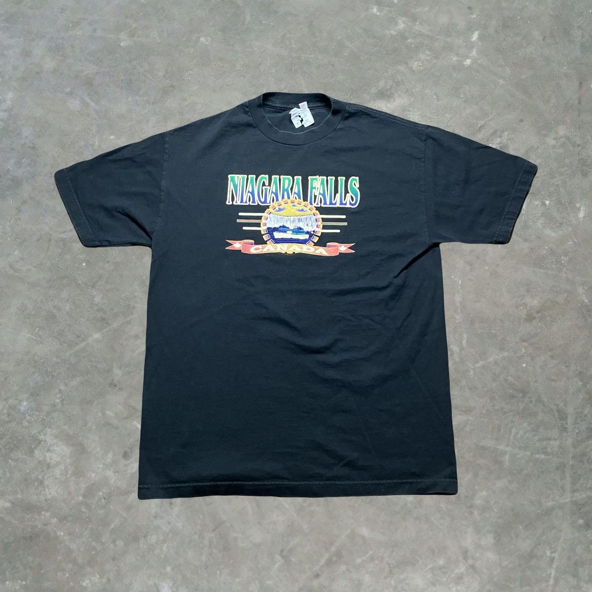 Alstyle × Vintage Vintage Niagra Falls Ontario Canada Graphic T Shirt Size US L / EU 52-54 / 3 - 2 Thumbnail