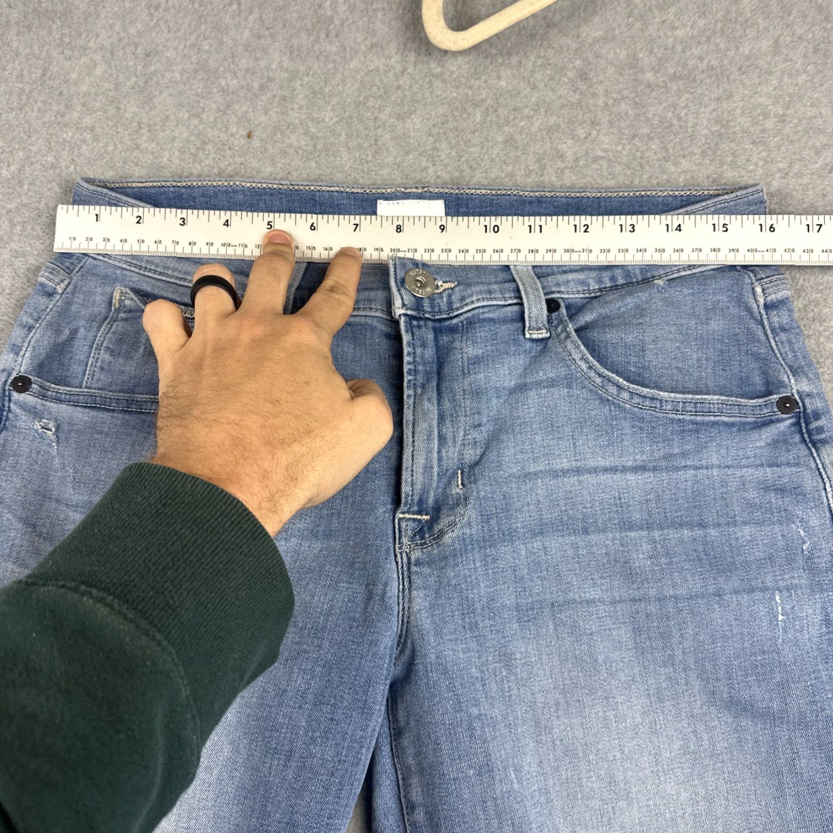 Hudson Hudson Jeans Mens 32x31 Blue Blake Slim Straight Stretch Denim Distressed Casual Jeans Shaft City Hipster Logo 5-Pocket Men Regular Jeans Slim Size US 32 / EU 48 - 5 Thumbnail