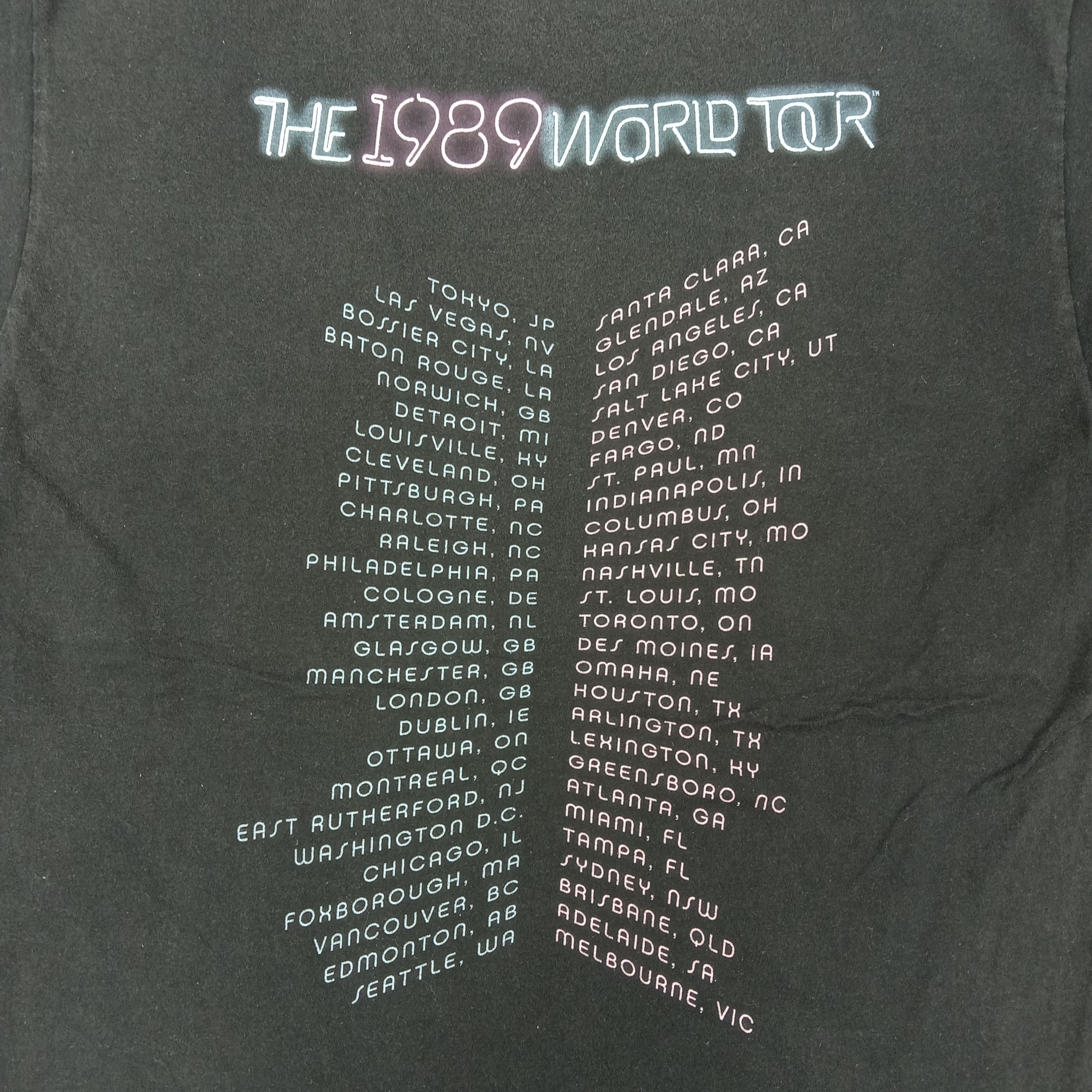 Band Tees × Vintage Taylor Swift American Singer 1989 Tour Tshirt C219N34 Size US S / EU 44-46 / 1 - 6 Thumbnail
