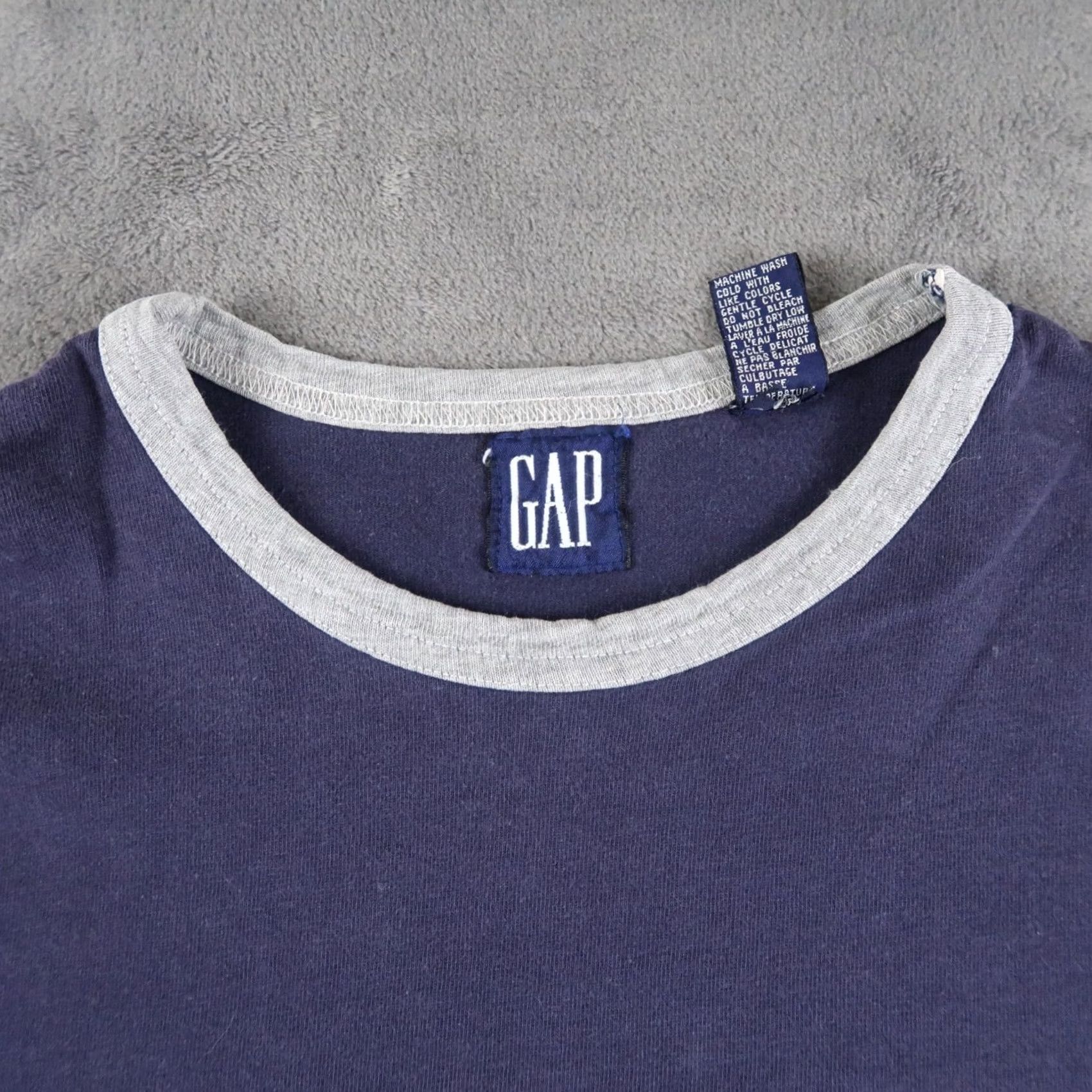 Gap VINTAGE Gap Rugby T Shirt Mens XL Blue Two Tone 90s Made in USA Size US XL / EU 56 / 4 - 5 Thumbnail