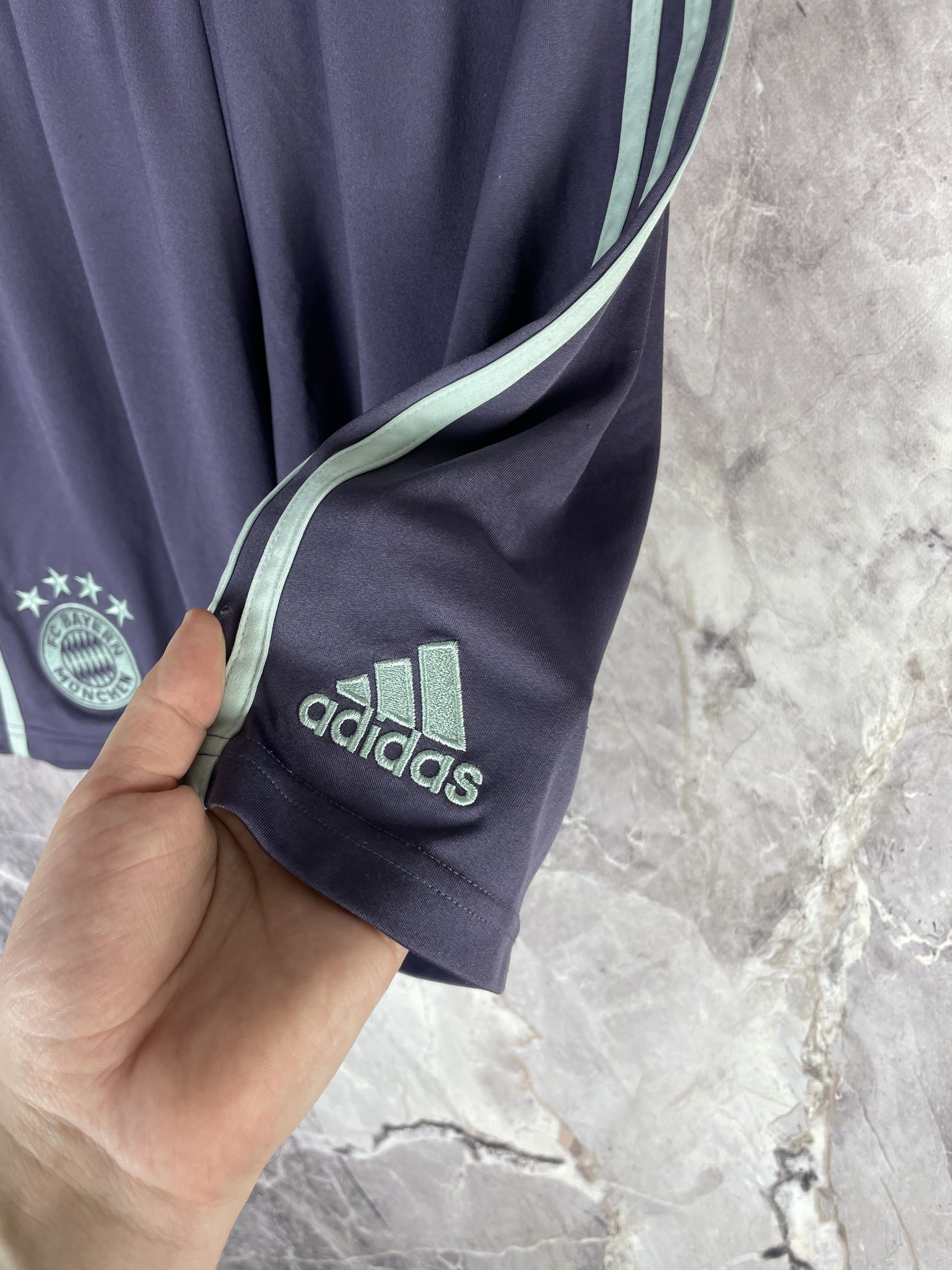 Adidas Bayern Munich Adidas Vintage Soccer Shorts Size US 32 / EU 48 - 3 Thumbnail