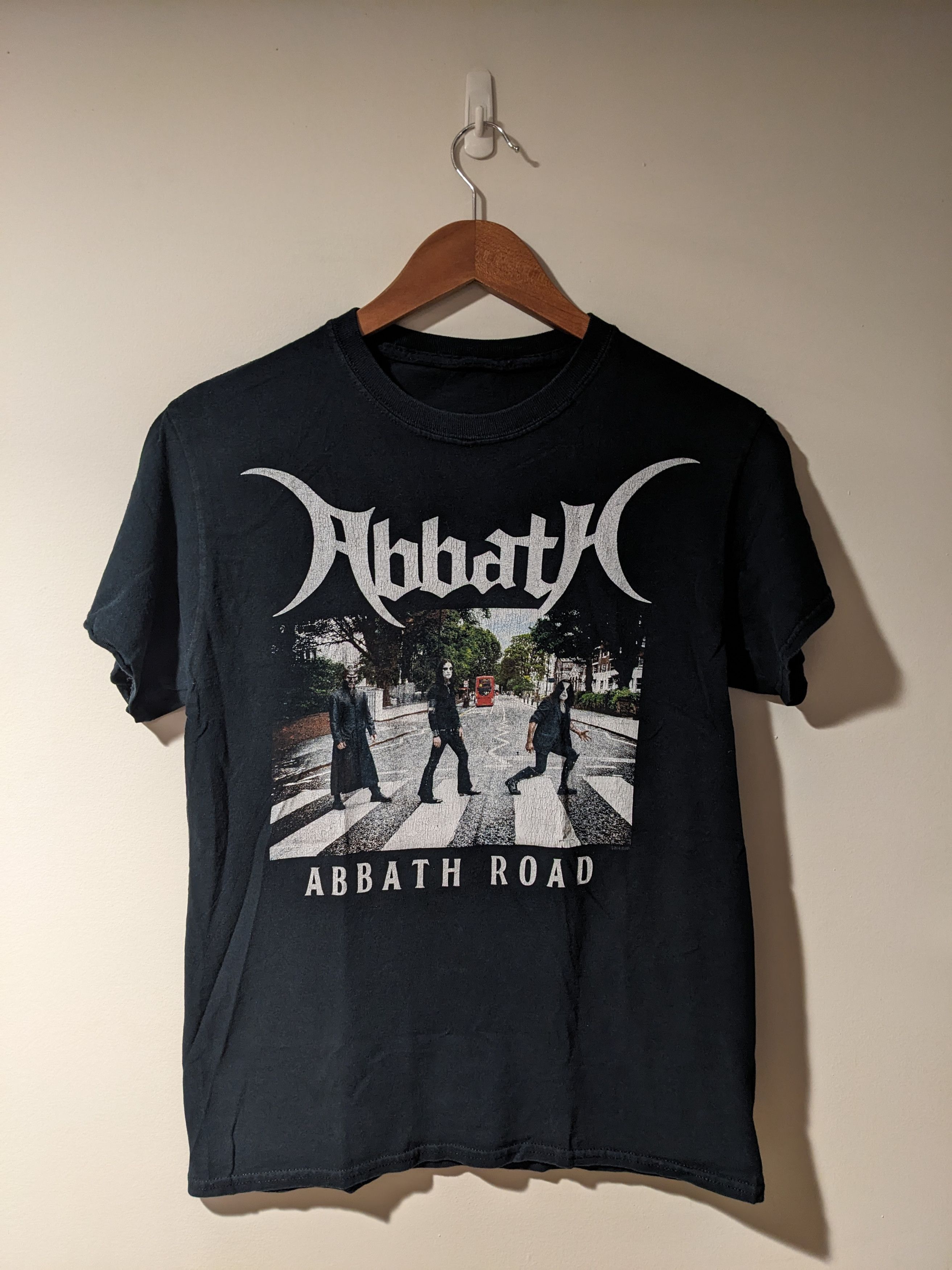 Band Tees × Vintage Vintage 2016 Sabbath Abbath Road The Beatles Spoof T-Shirt Size US S / EU 44-46 / 1 - 1 Thumbnail