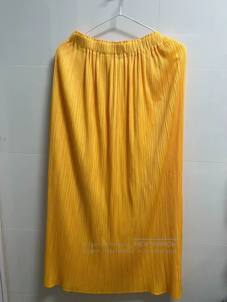 Issey Miyake Issey Miyake size:3 Yellow Midi Skirt Size 31" - 1 Thumbnail