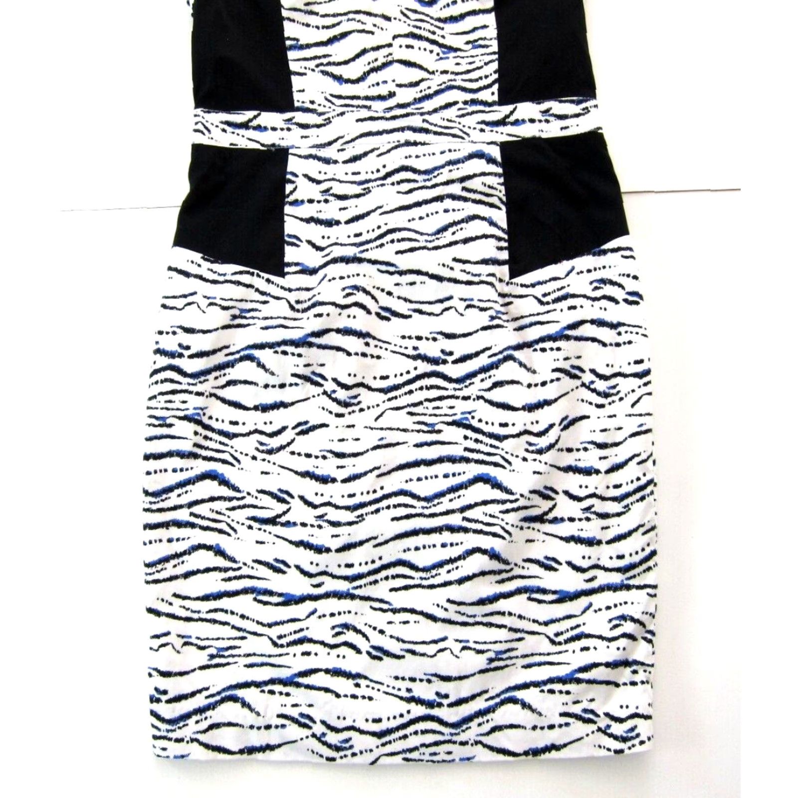French Connection French Connection White Black Stripe Stretch Empire Waist Sheath Dress 10 Size L / US 10 / IT 46 - 7 Thumbnail