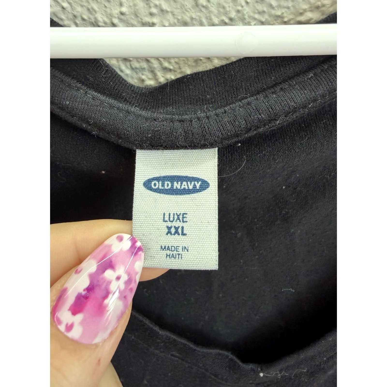 Old Navy VINTAGE Old Navy Womens Shirt XXL Luxe Black Short Sleeve V-Neck Size XXL / US 16-18 / IT 52-54 - 3 Thumbnail
