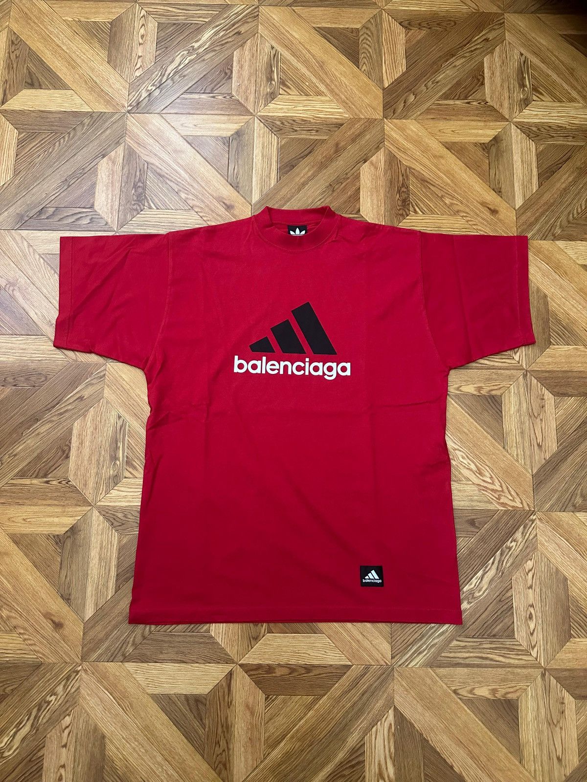 Adidas × Balenciaga Balenciaga Adidas T-shirt in Red Size US M / EU 48-50 / 2 - 1 Thumbnail