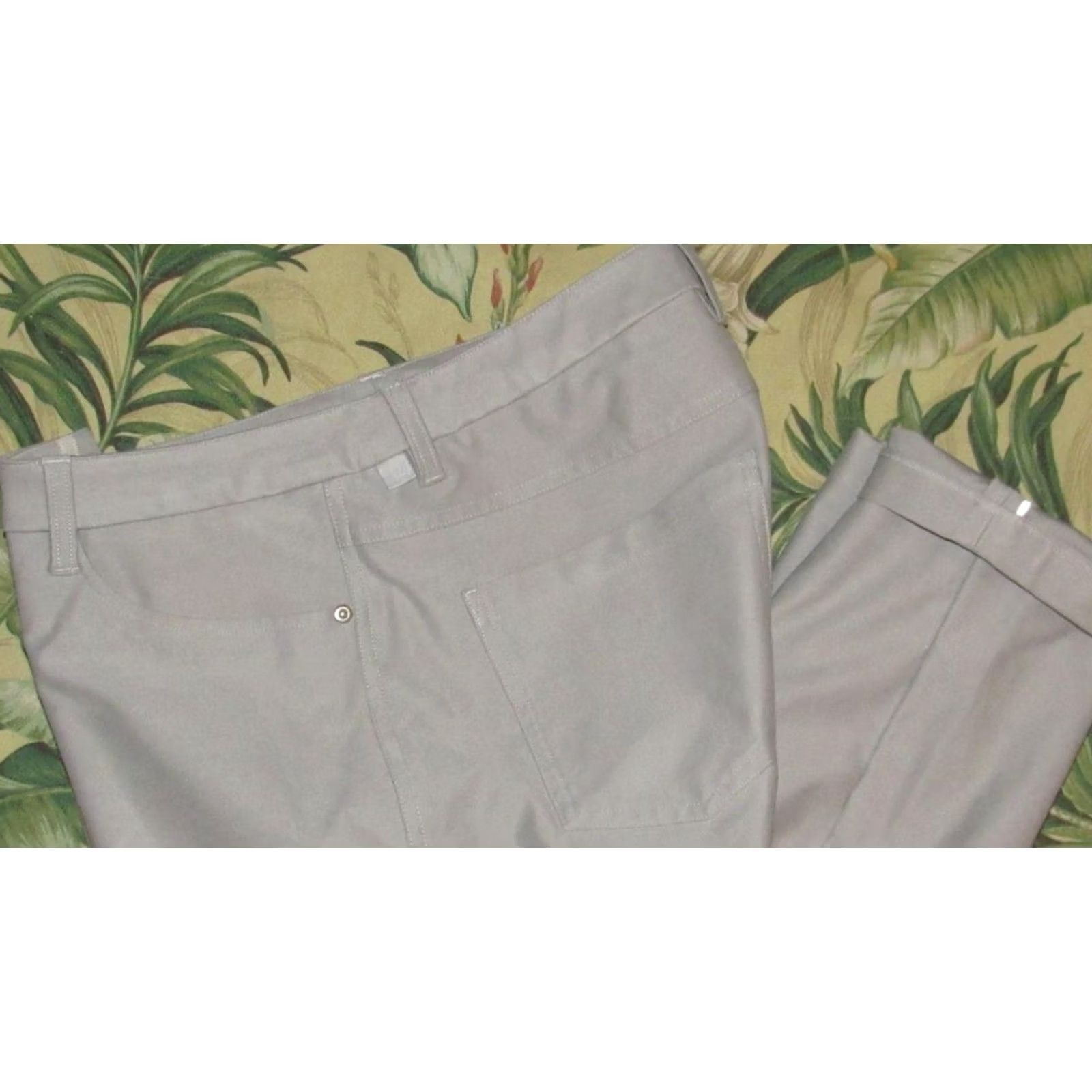 Lululemon LULULEMON Khaki ABC Utilitech Pants Slim 32 x 28 Size US 32 / EU 48 - 2 Thumbnail