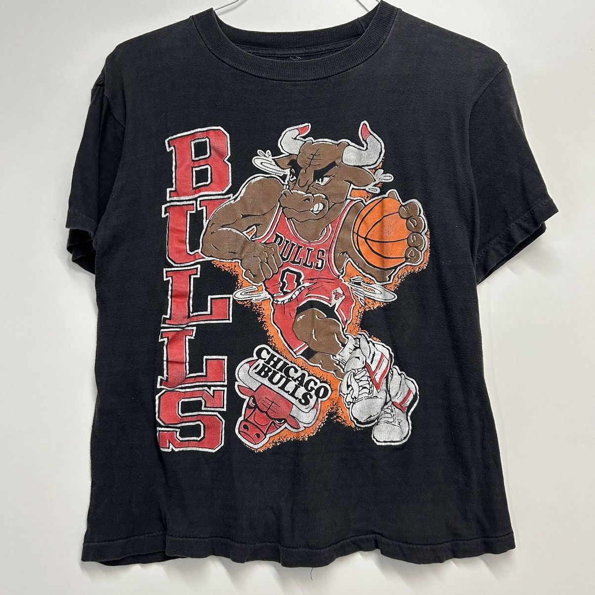 Vintage 1990s Chicago Bulls Graphic NBA T Shirt Small Faded