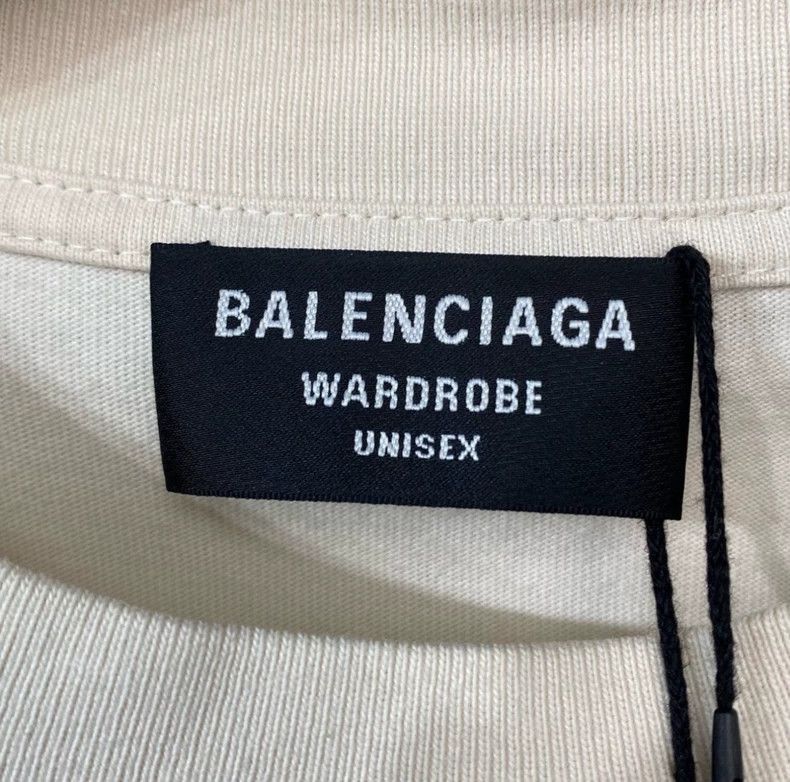 Balenciaga Balenciaga Short sleeve + T-shirt + monogram logo Size US S / EU 44-46 / 1 - 3 Thumbnail