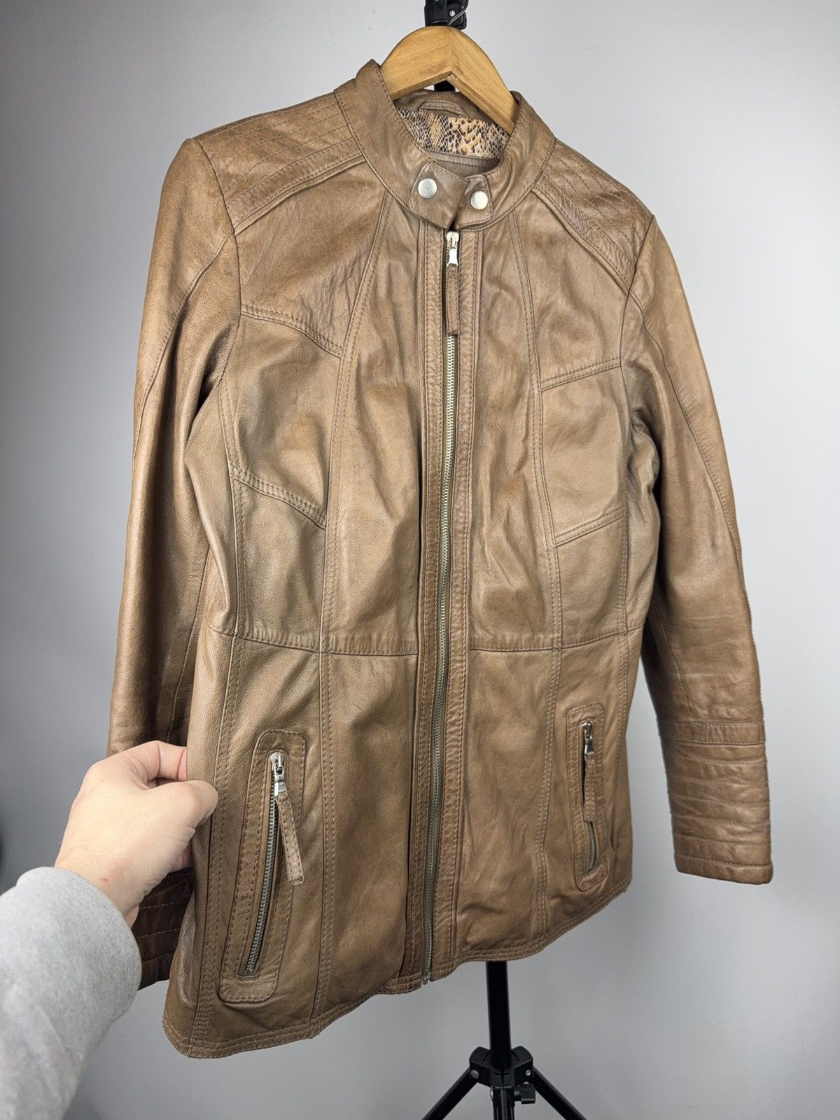 Genuine Leather Vintage 00s Avant Garde Brown Leather Biker Moto Jacket Size M / US 6-8 / IT 42-44 - 2 Thumbnail