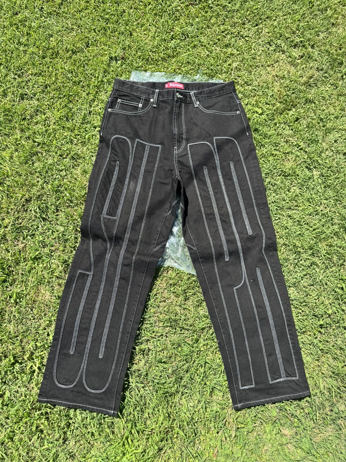 Supreme Supreme Inset Spell out Baggy Jean Size US 32 / EU 48 - 1 Thumbnail