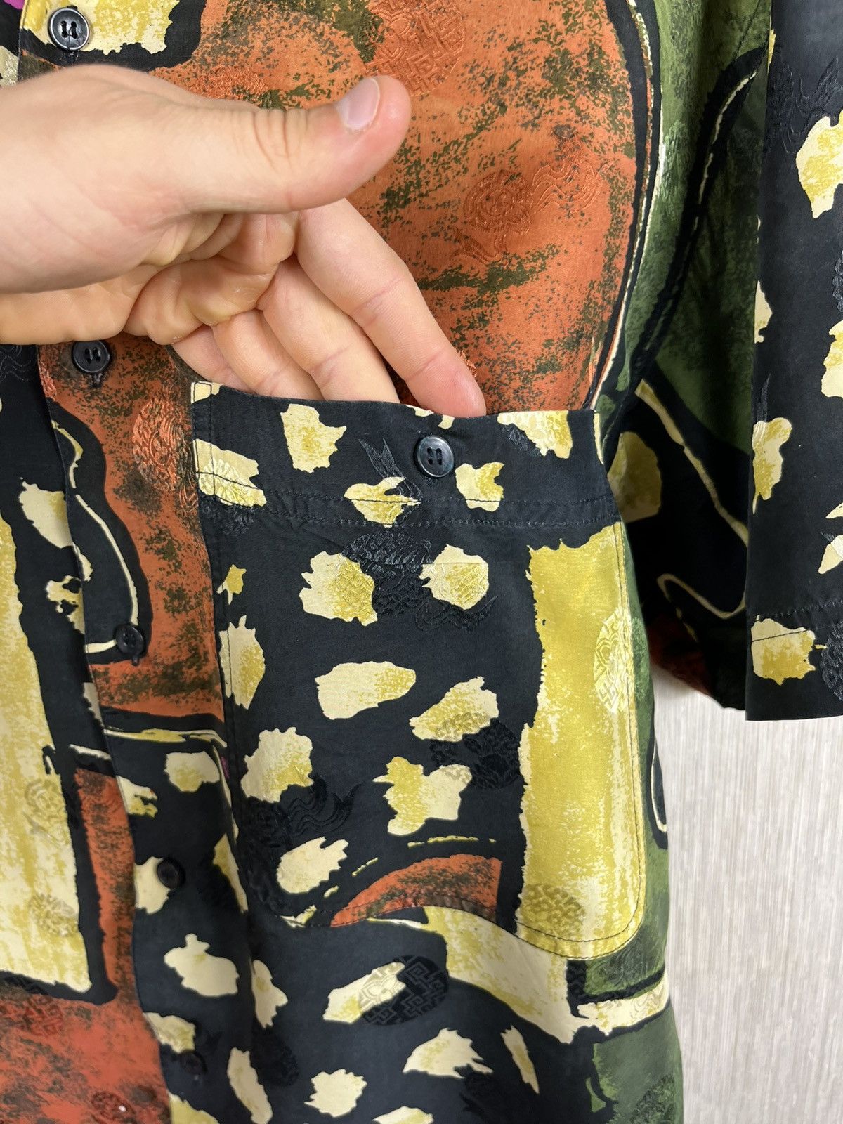 Japanese Brand Vintage Eagle & Dragon patterned crazy silk shirt Japanese Size US M / EU 48-50 / 2 - 18 Thumbnail