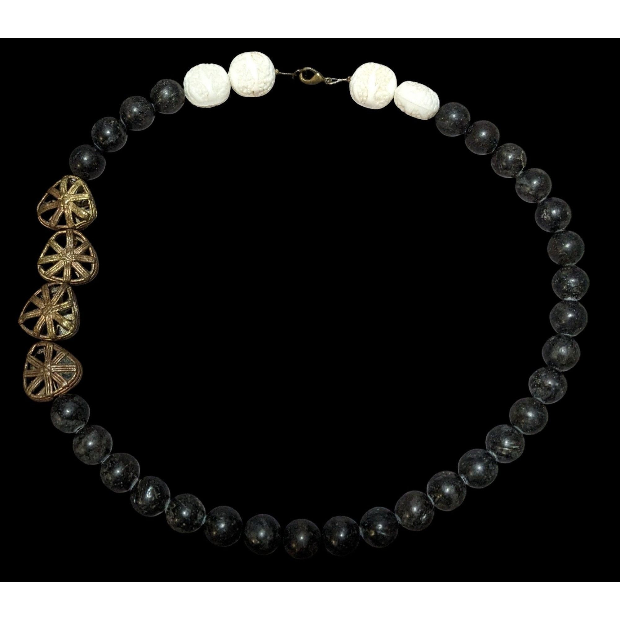 Other Vintage Carved Stone Beaded Bohemian Necklace Size ONE SIZE - 1 Thumbnail